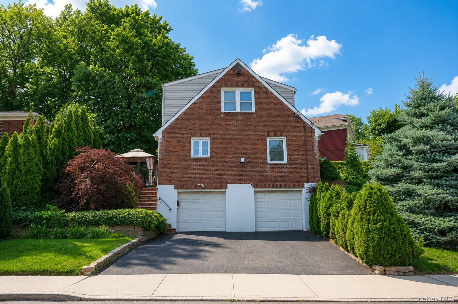 Single Family Cypress Avenue Staten Island, NY 10301, MLS-1021660-3
