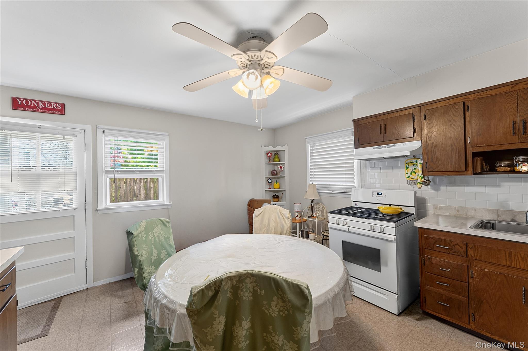 Single Family Curtis Lane  Westchester County, NY 10710, MLS-1021669-31