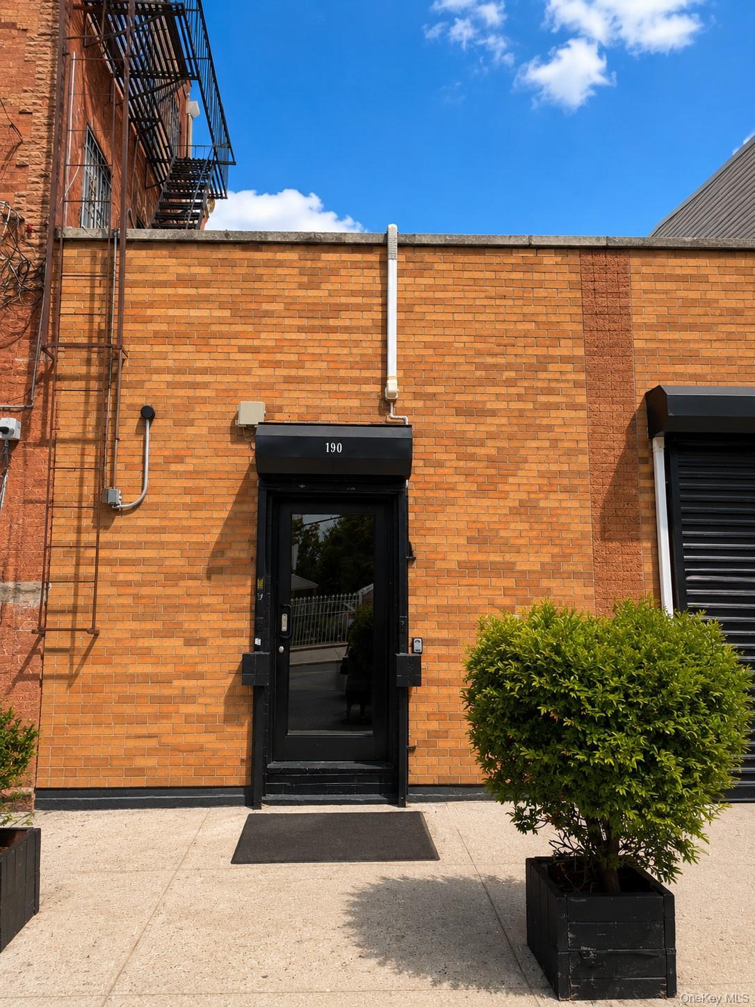 Commercial Lease Milford Street  Brooklyn, NY 11208, MLS-1021675-2