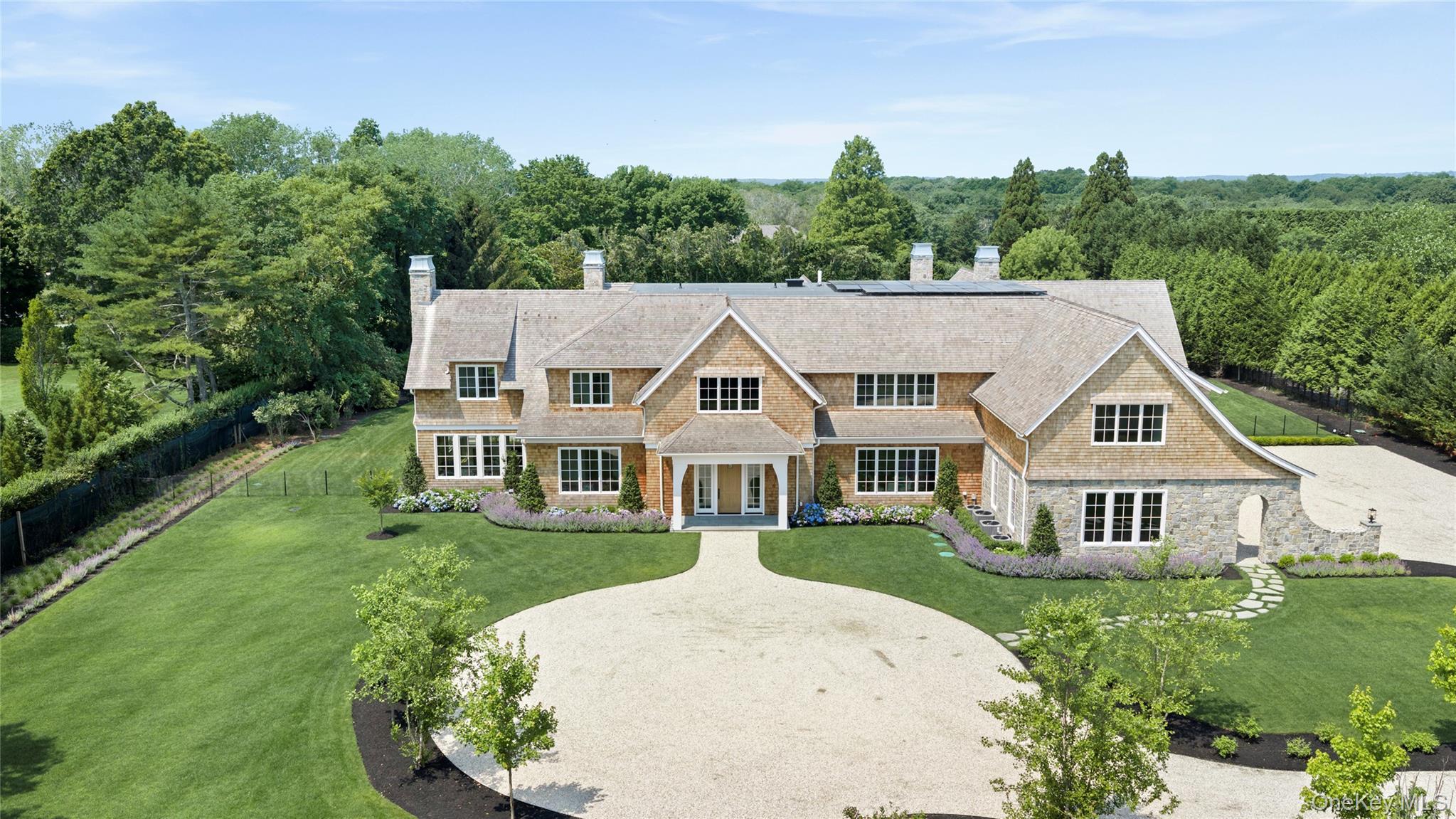 Single Family Halsey Lane Suffolk County, NY 11932, MLS-1021687-2