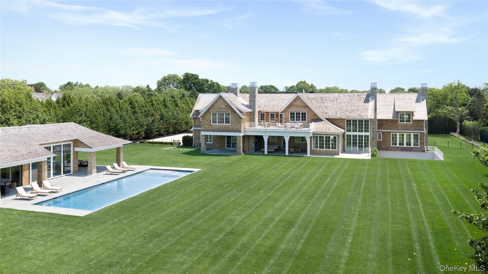 Single Family Halsey Lane Suffolk County, NY 11932, MLS-1021687-38
