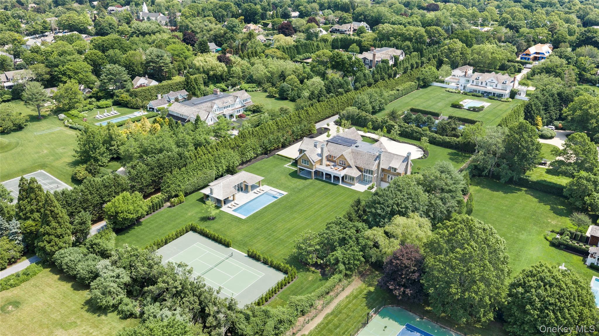 Single Family Halsey Lane Suffolk County, NY 11932, MLS-1021687-4