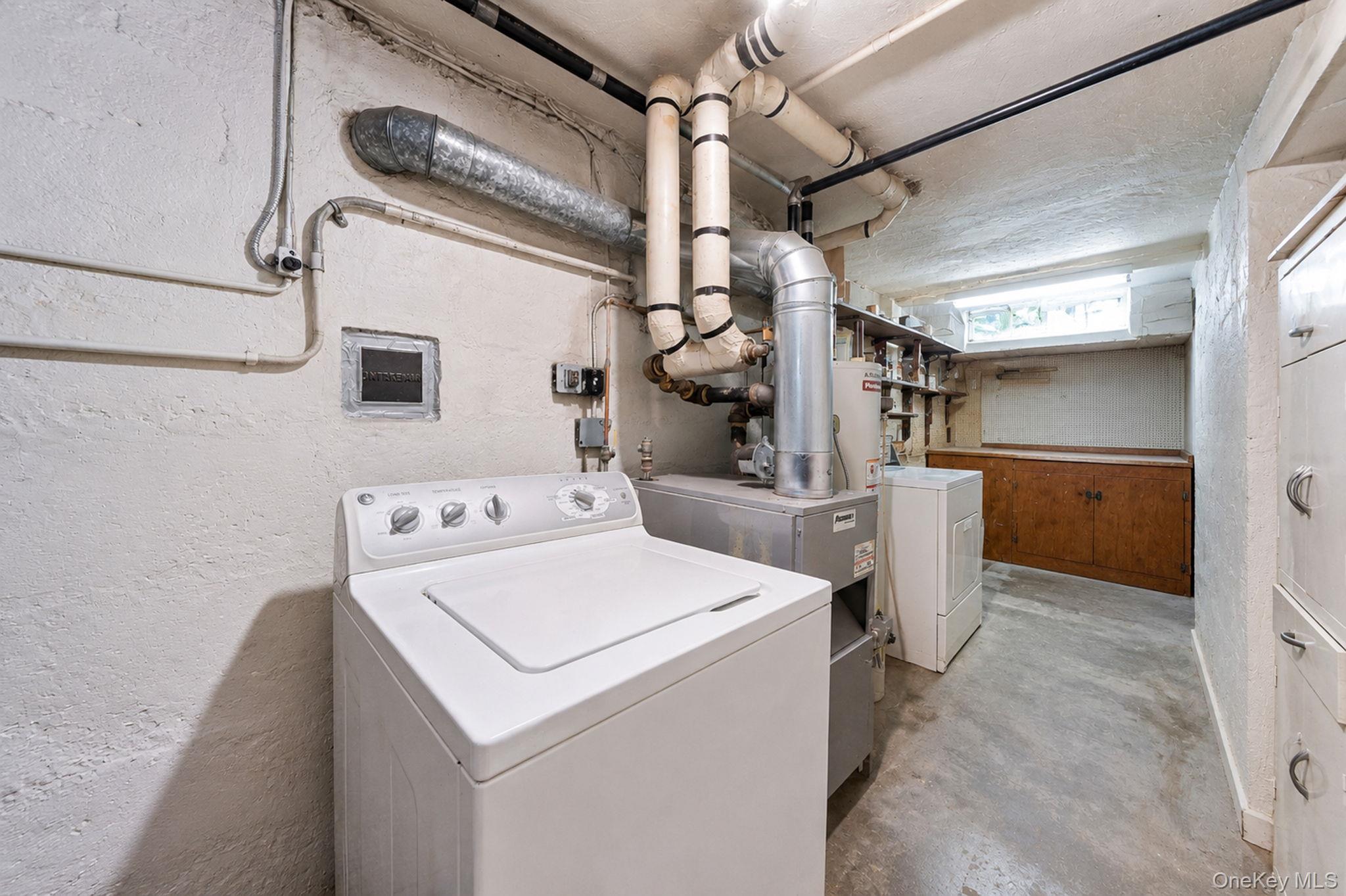 Single Family Lurting Avenue Bronx, NY 10461, MLS-1021736-21
