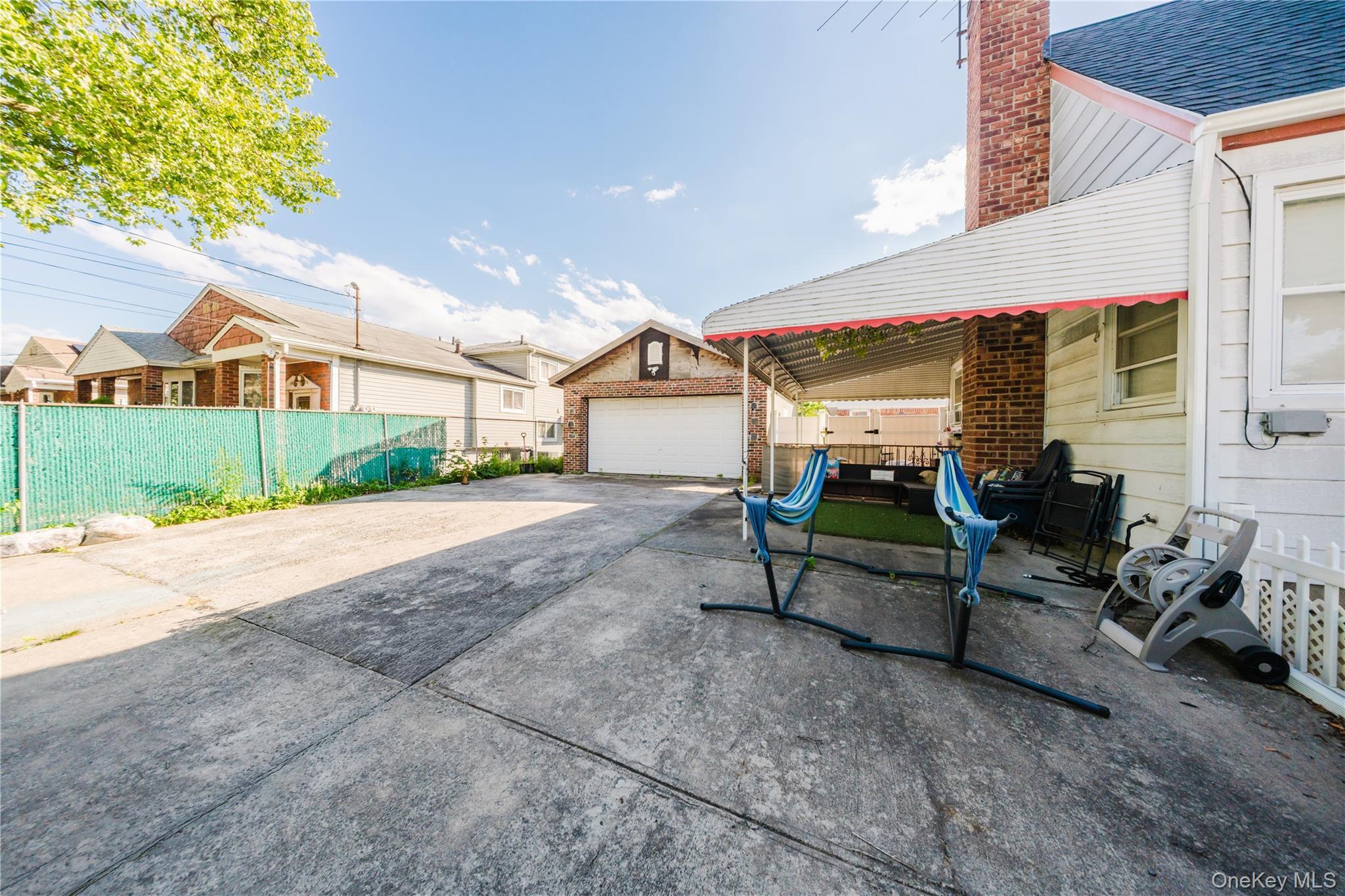 Single Family 137th Avenue Queens, NY 11434, MLS-1021740-2