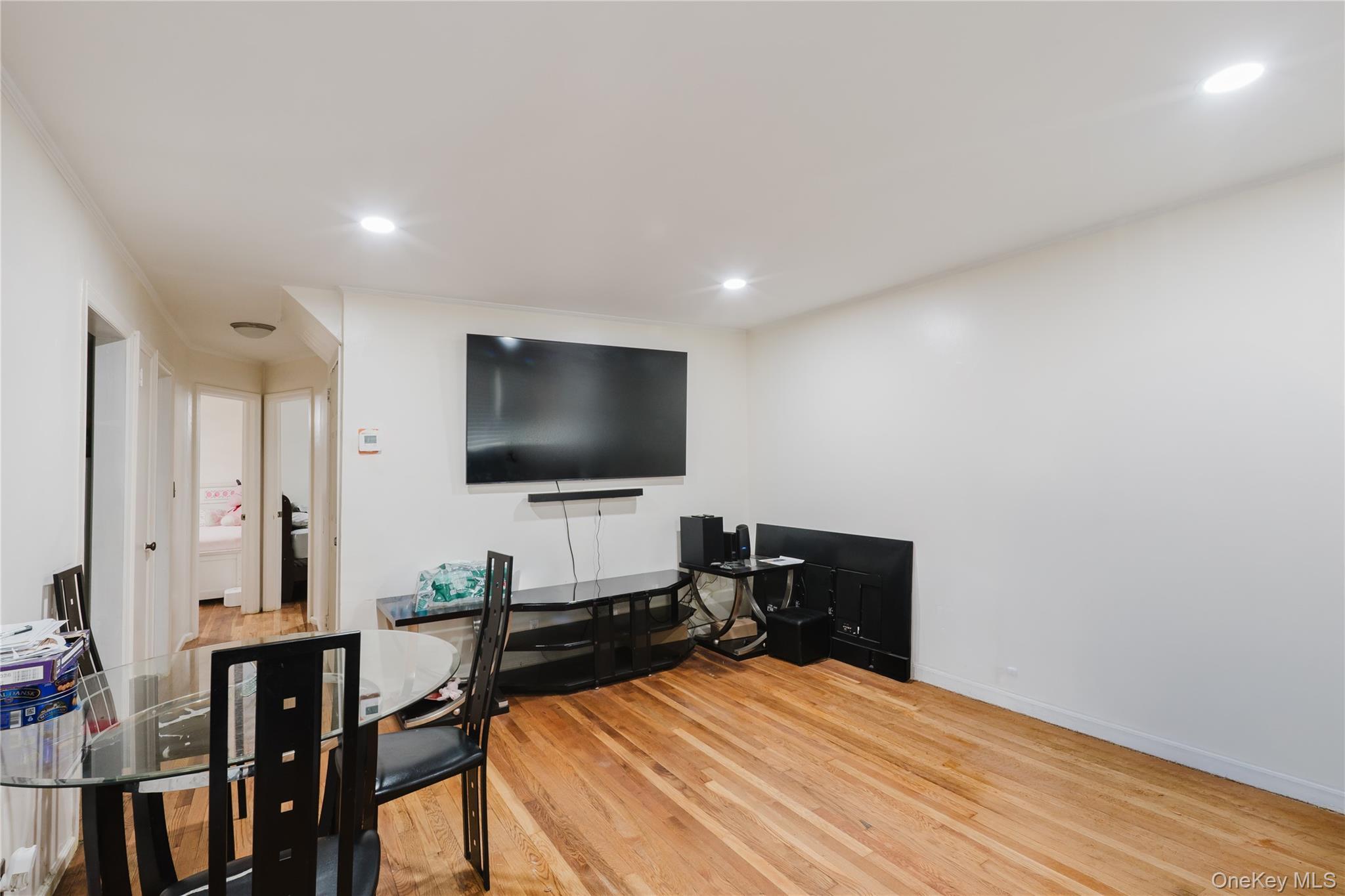 Single Family 137th Avenue Queens, NY 11434, MLS-1021740-4