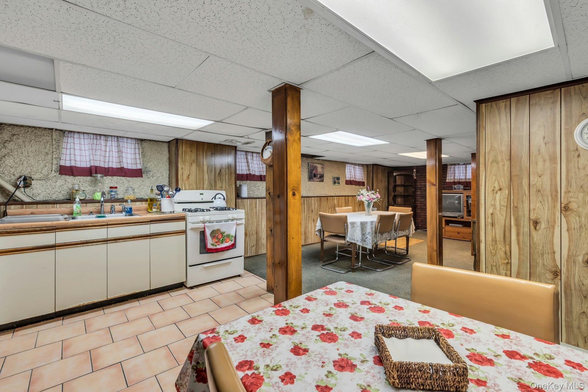 Single Family Eliot Avenue  Queens, NY 11379, MLS-1021741-35