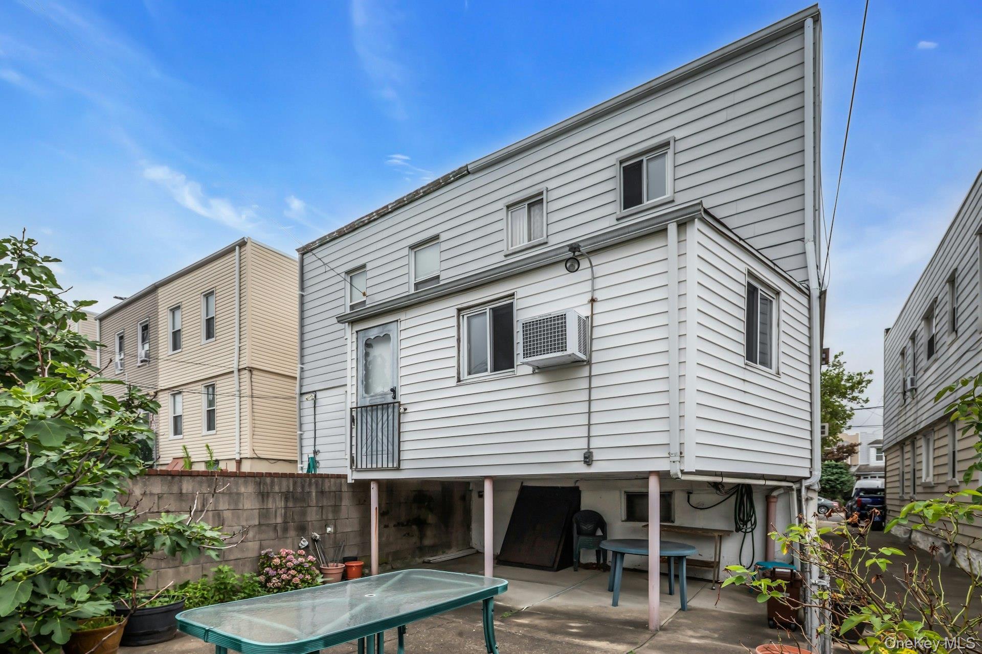 Single Family Eliot Avenue  Queens, NY 11379, MLS-1021741-39