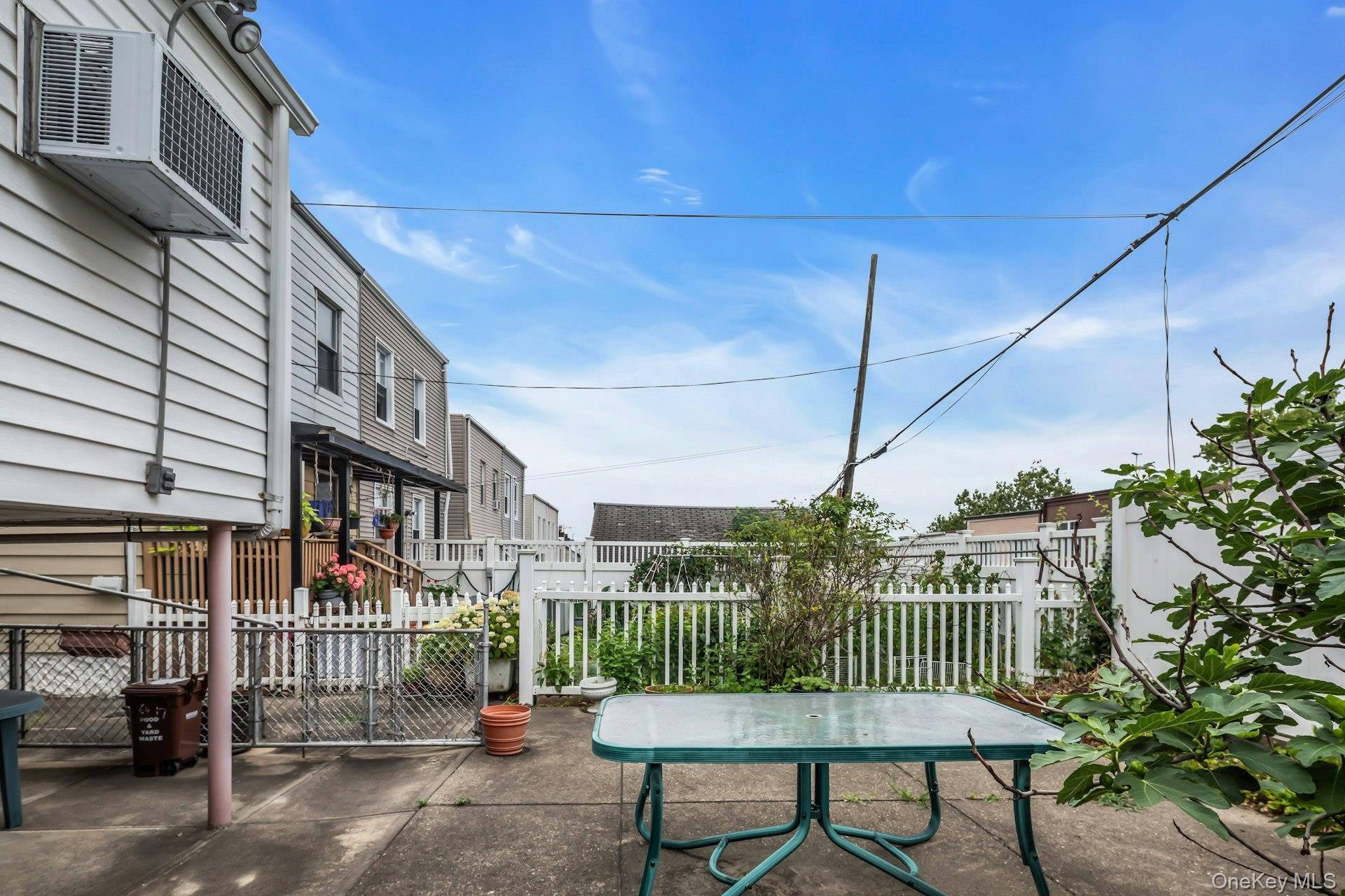 Single Family Eliot Avenue  Queens, NY 11379, MLS-1021741-40