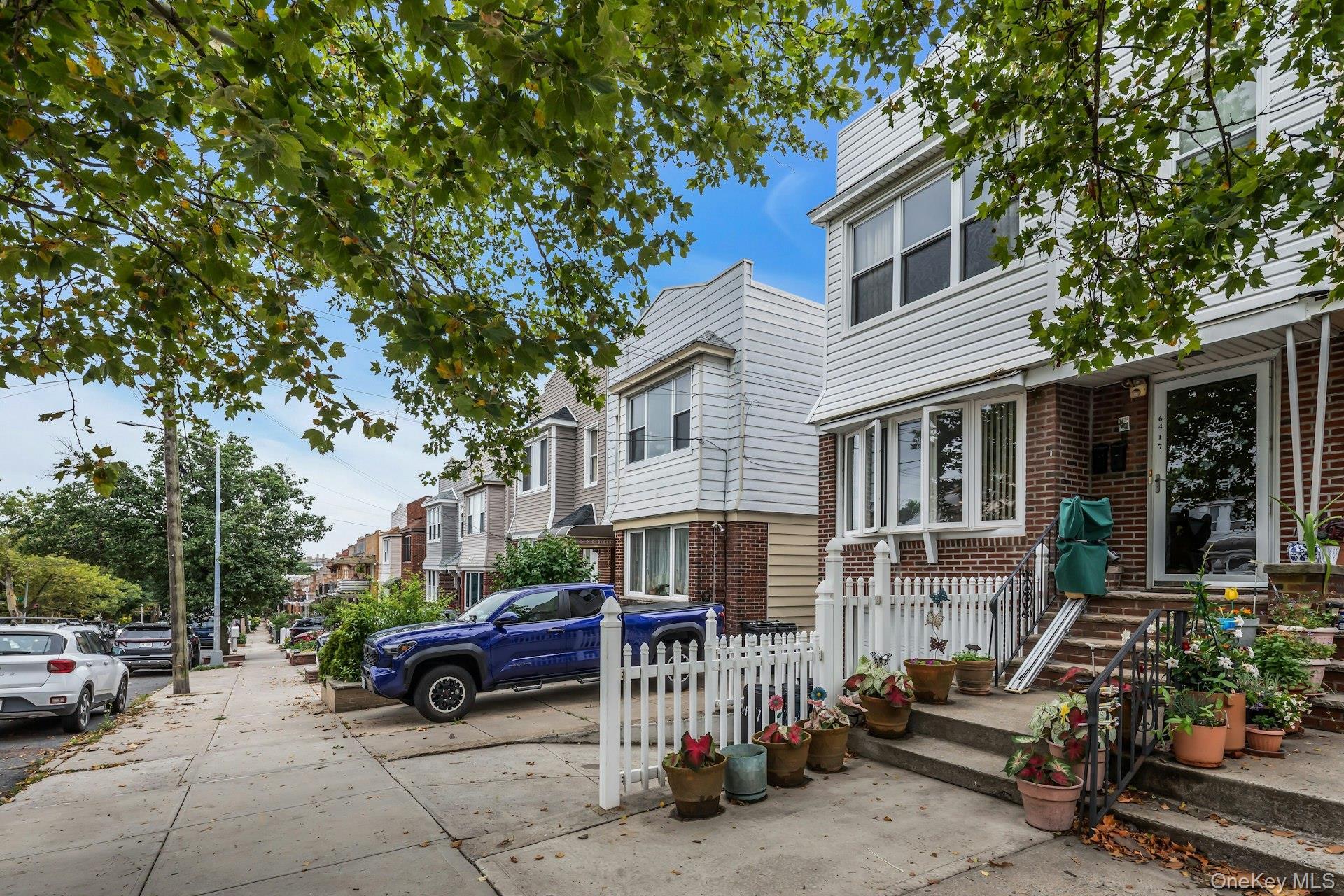 Single Family Eliot Avenue  Queens, NY 11379, MLS-1021741-44