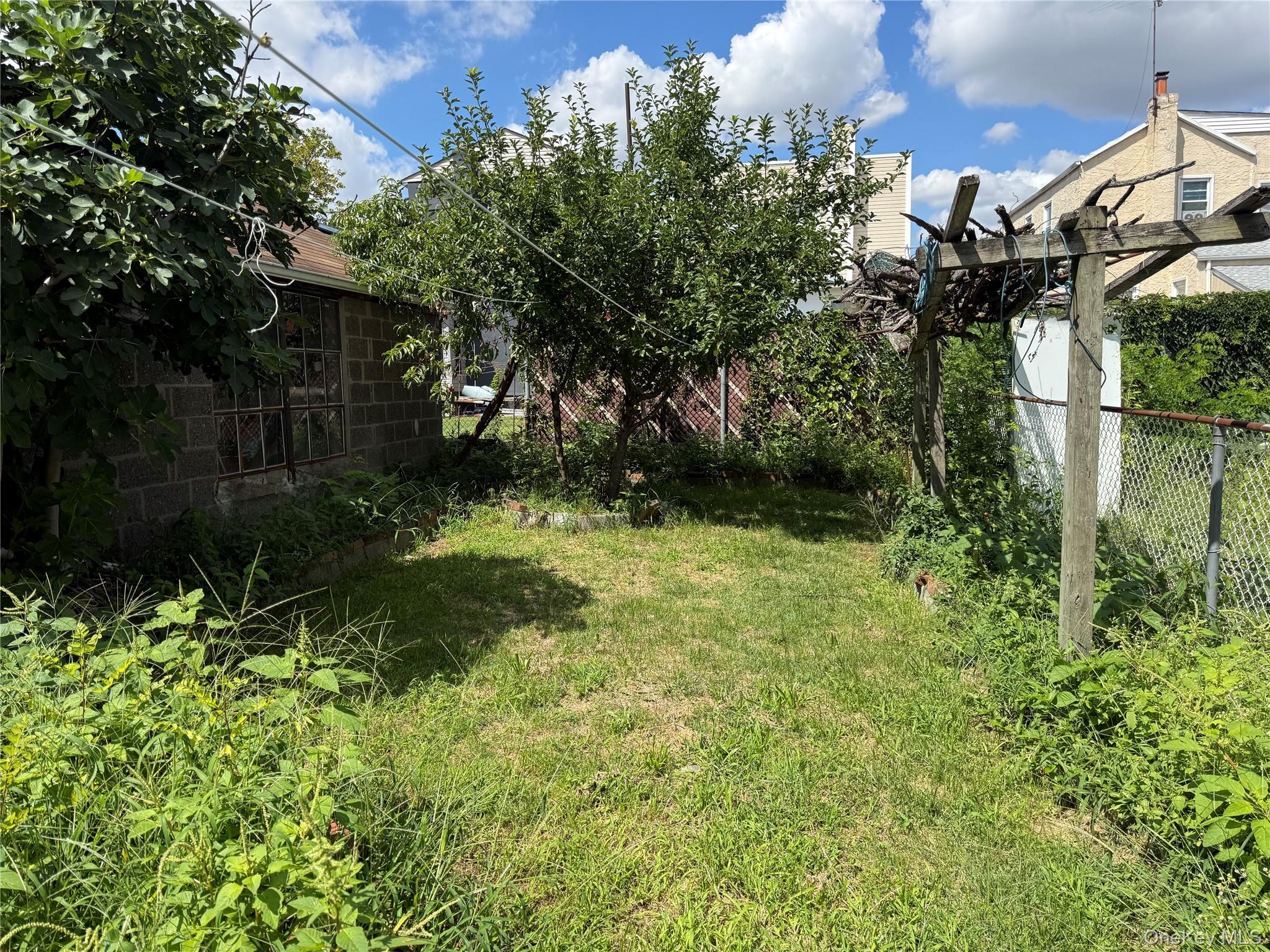 Single Family Francis Lewis Boulevard  Queens, NY 11413, MLS-1021751-11