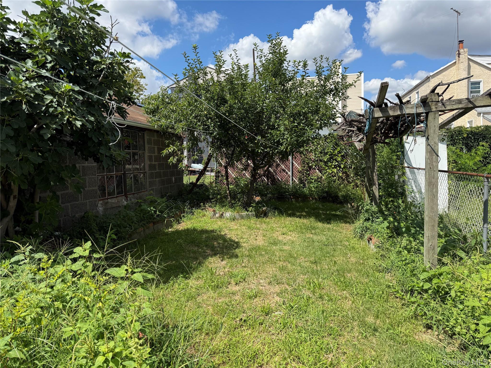 Single Family Francis Lewis Boulevard  Queens, NY 11413, MLS-1021751-12