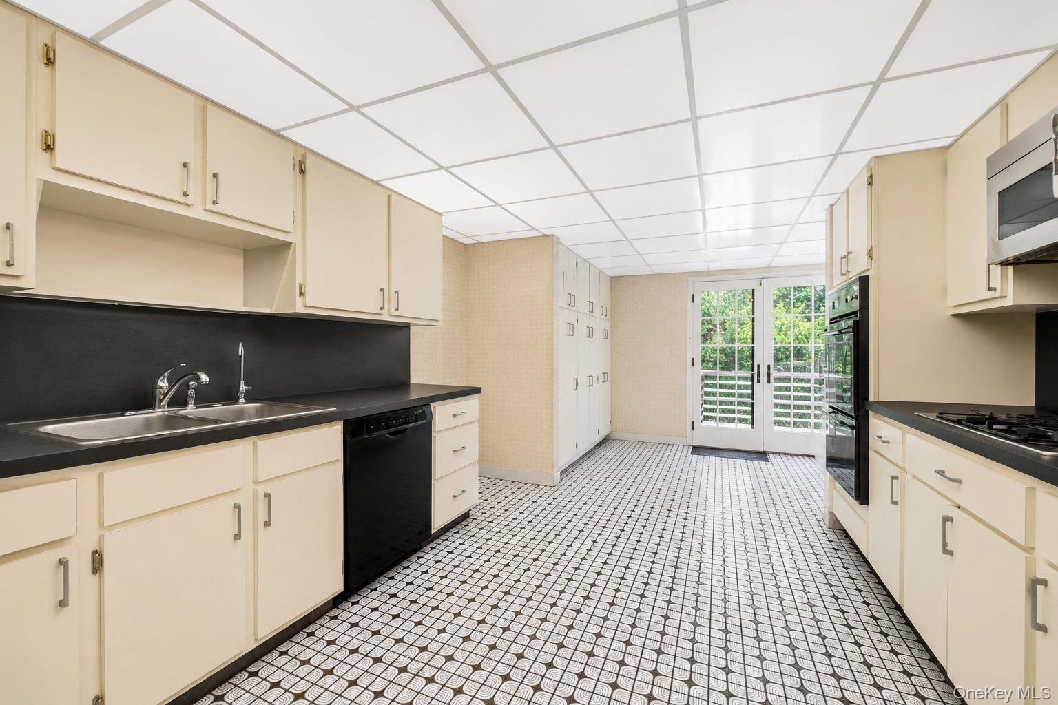 Single Family Bon Air Avenue Westchester County, NY 10804, MLS-1021771-9