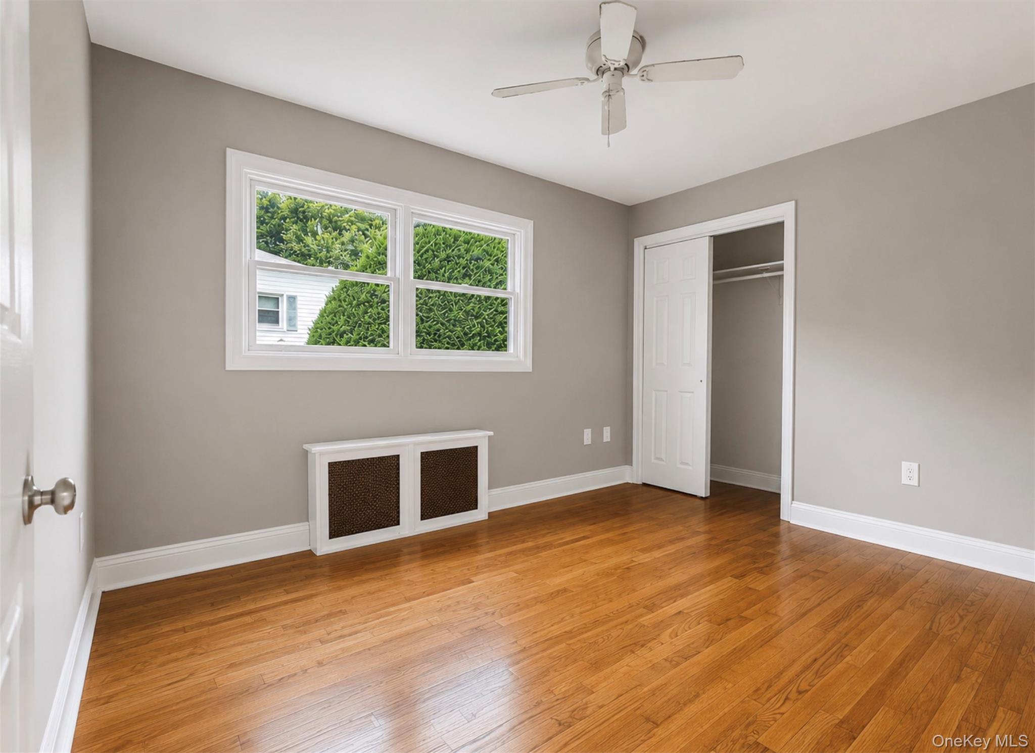 Single Family Vailshire Circle Rockland County, NY 10954, MLS-1021774-15