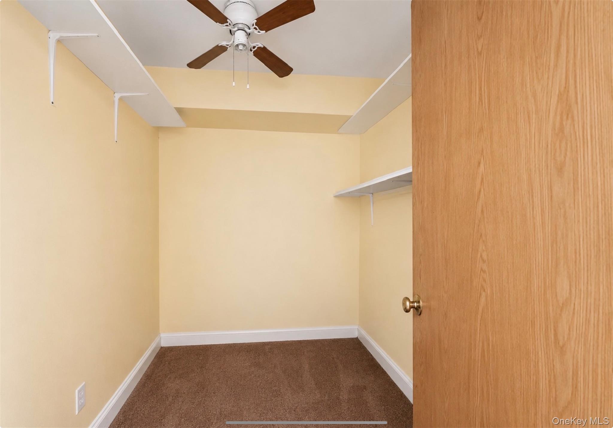 Single Family Vailshire Circle Rockland County, NY 10954, MLS-1021774-22