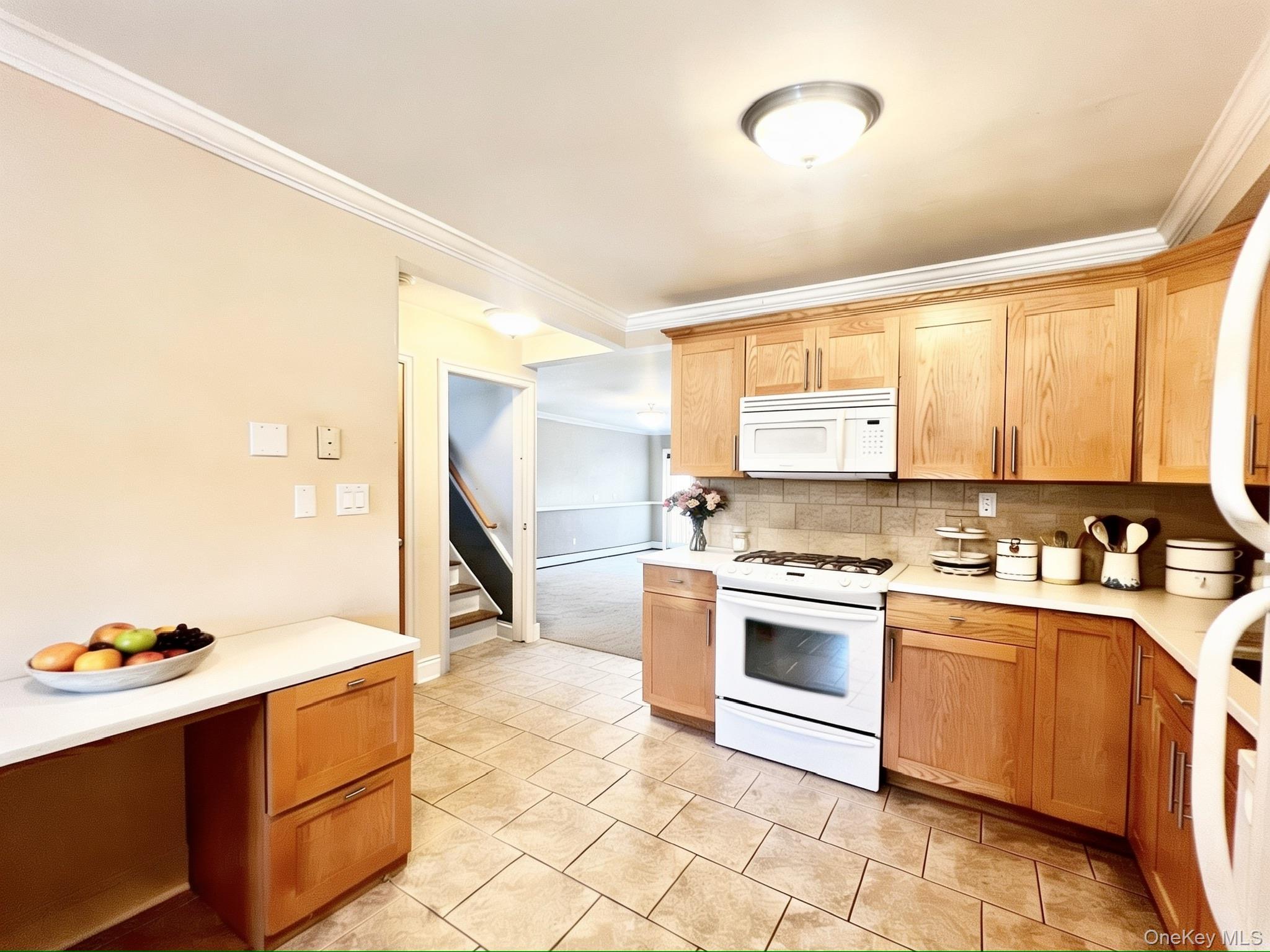 Single Family Vailshire Circle Rockland County, NY 10954, MLS-1021774-23