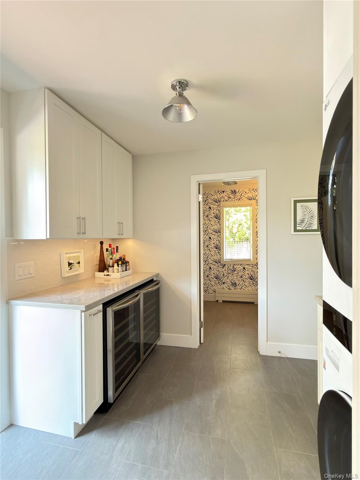 Single Family Locust Street Suffolk County, NY 11901, MLS-1021791-6