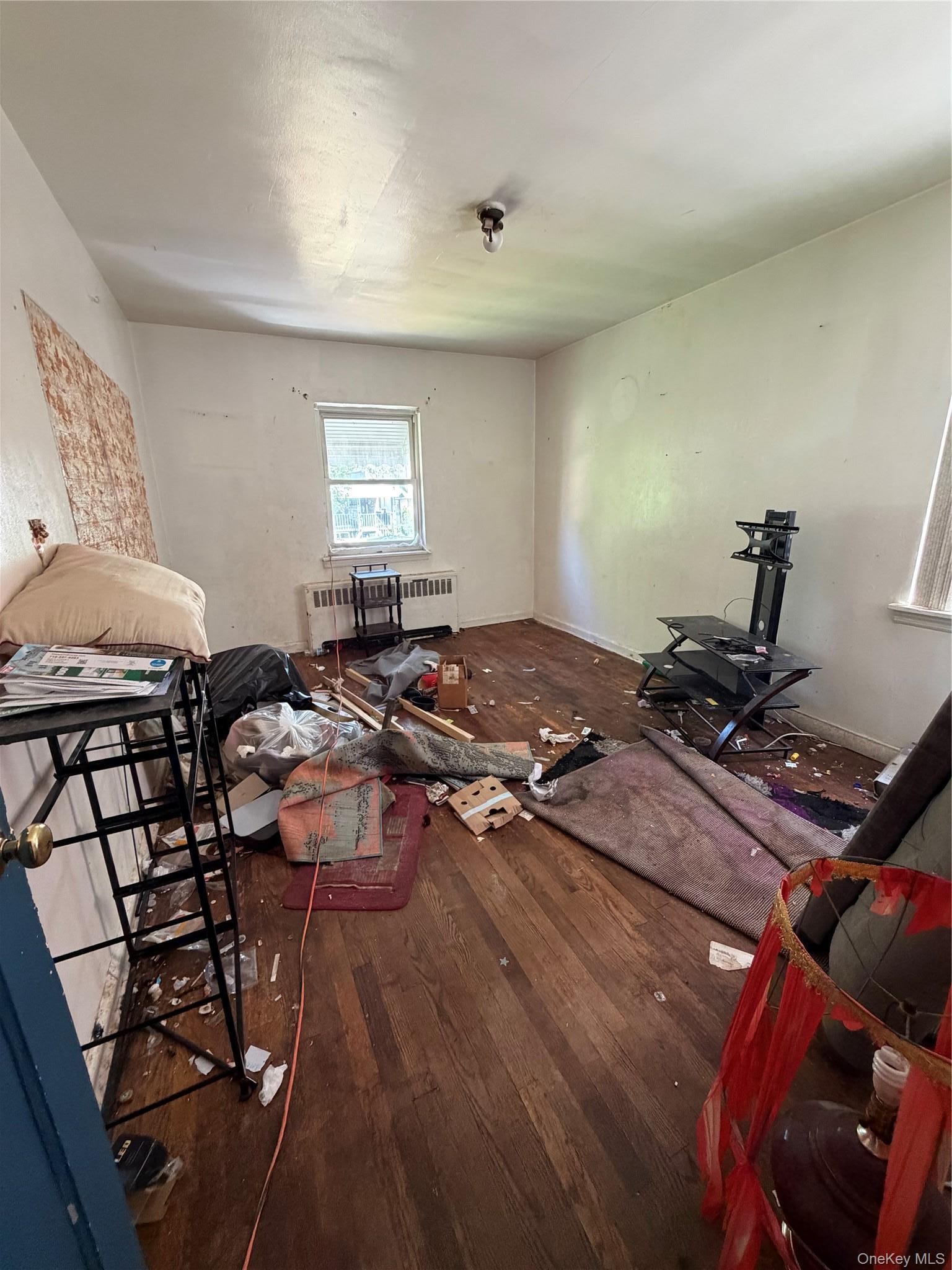 Single Family Fenton Avenue Bronx, NY 10469, MLS-1021807-15