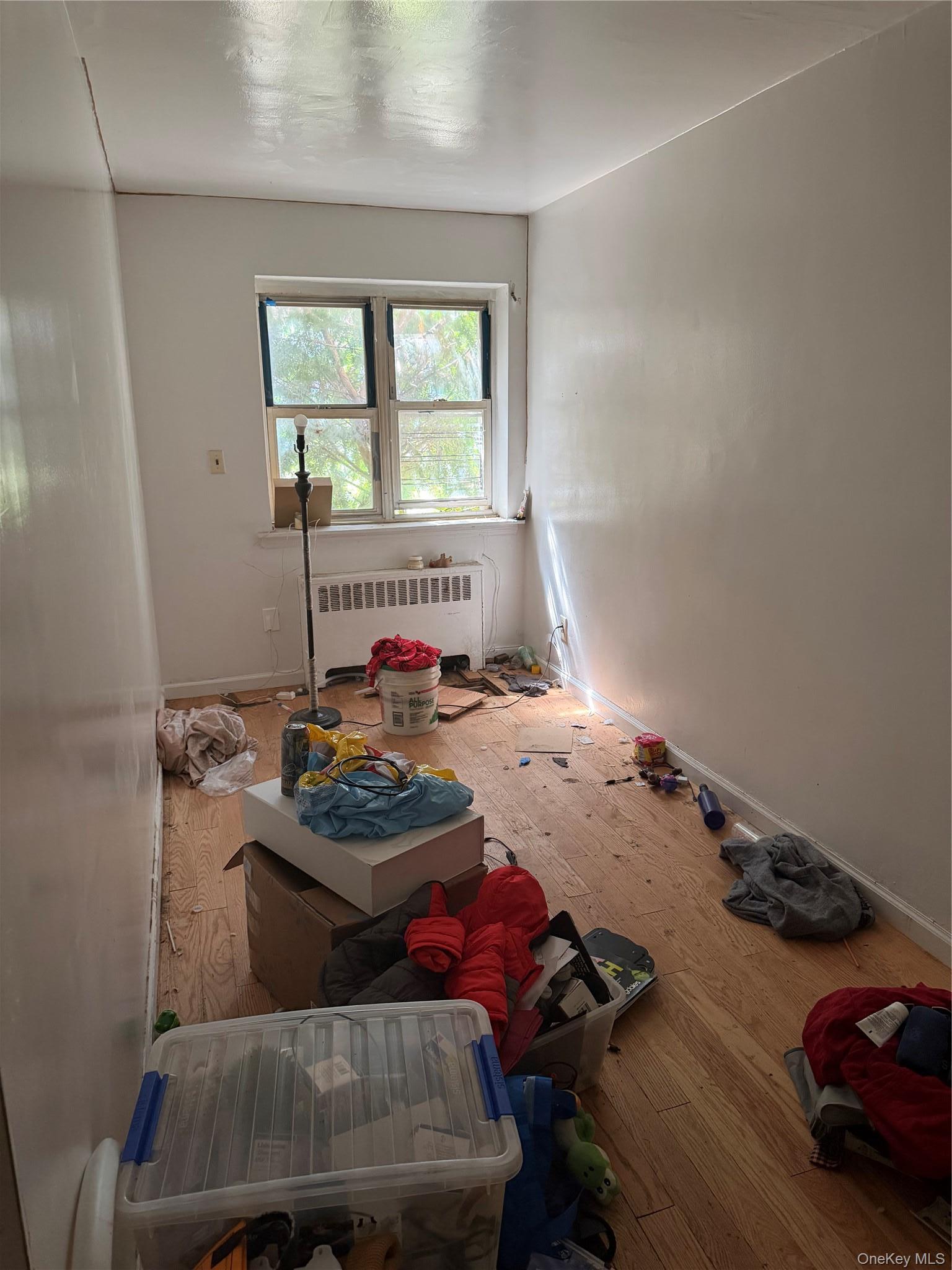Single Family Fenton Avenue Bronx, NY 10469, MLS-1021807-4