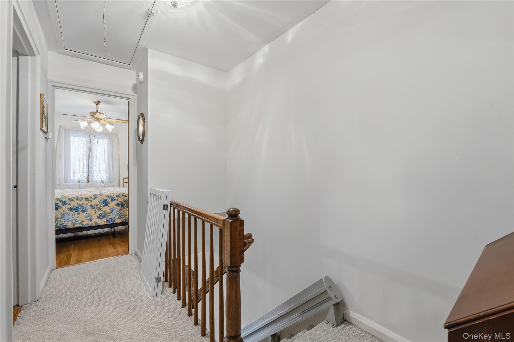 Single Family Westervelt Avenue Bronx, NY 10469, MLS-1021810-21