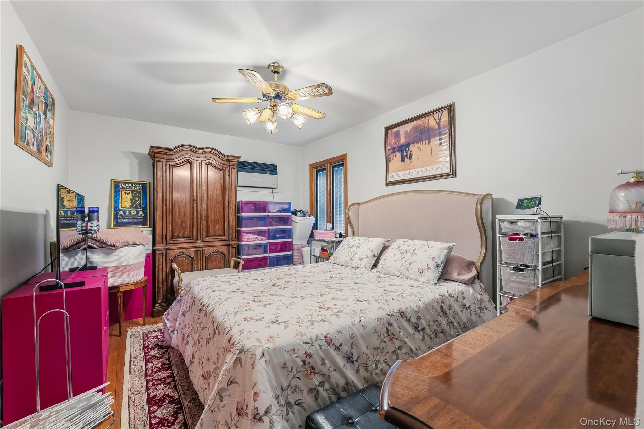 Single Family Westervelt Avenue Bronx, NY 10469, MLS-1021810-34