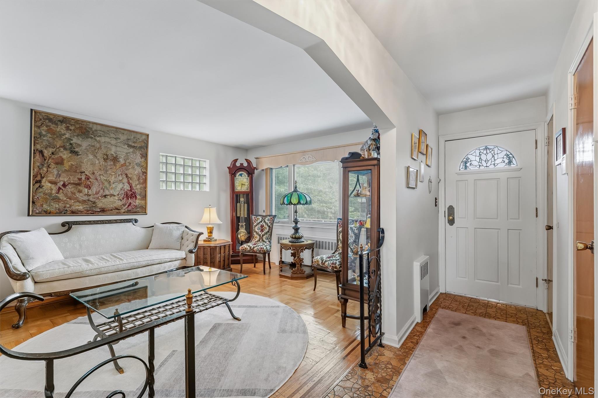Single Family Westervelt Avenue Bronx, NY 10469, MLS-1021810-4