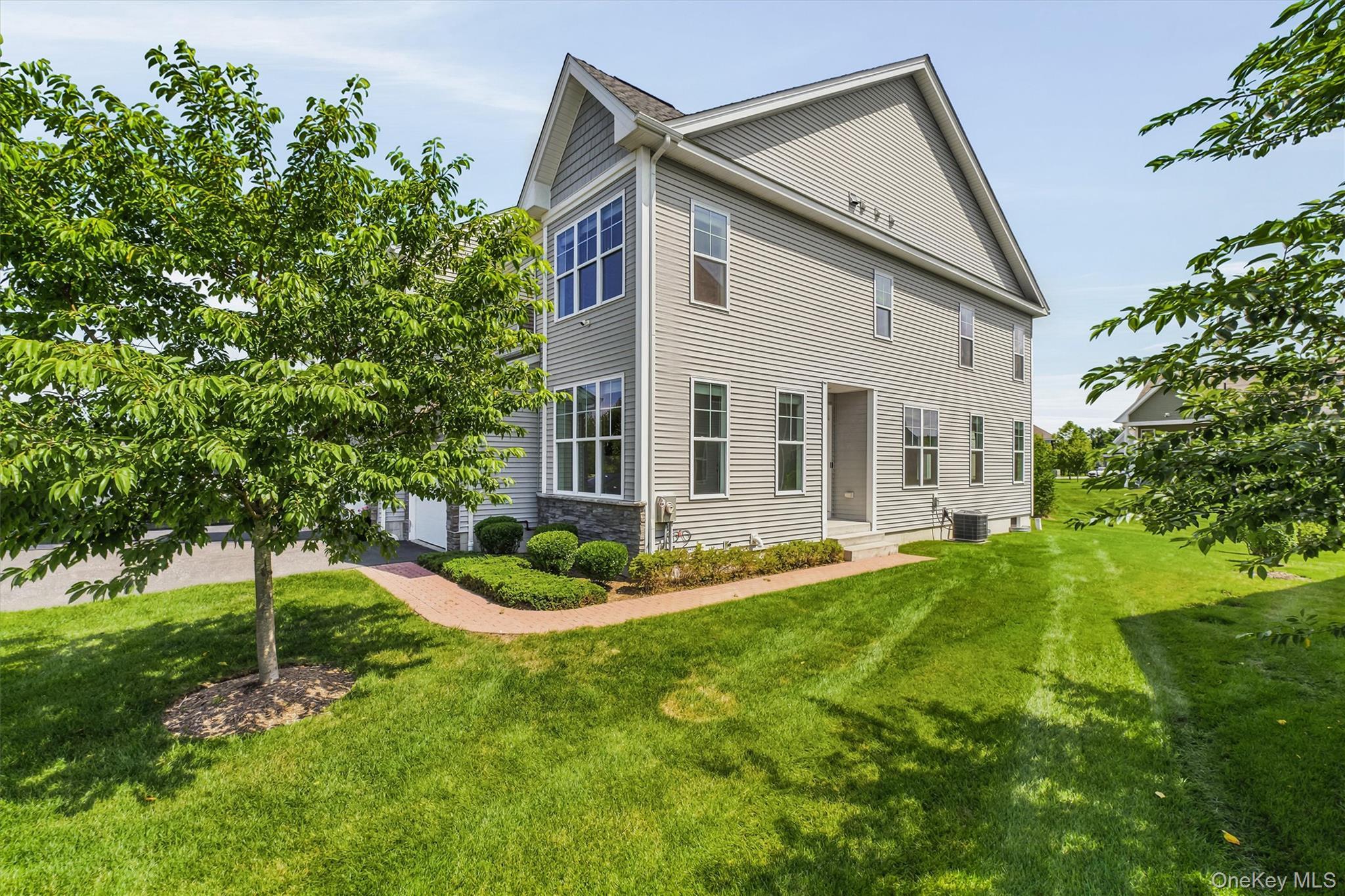 Single Family Fenton Way Dutchess County, NY 12533, MLS-1021822-4