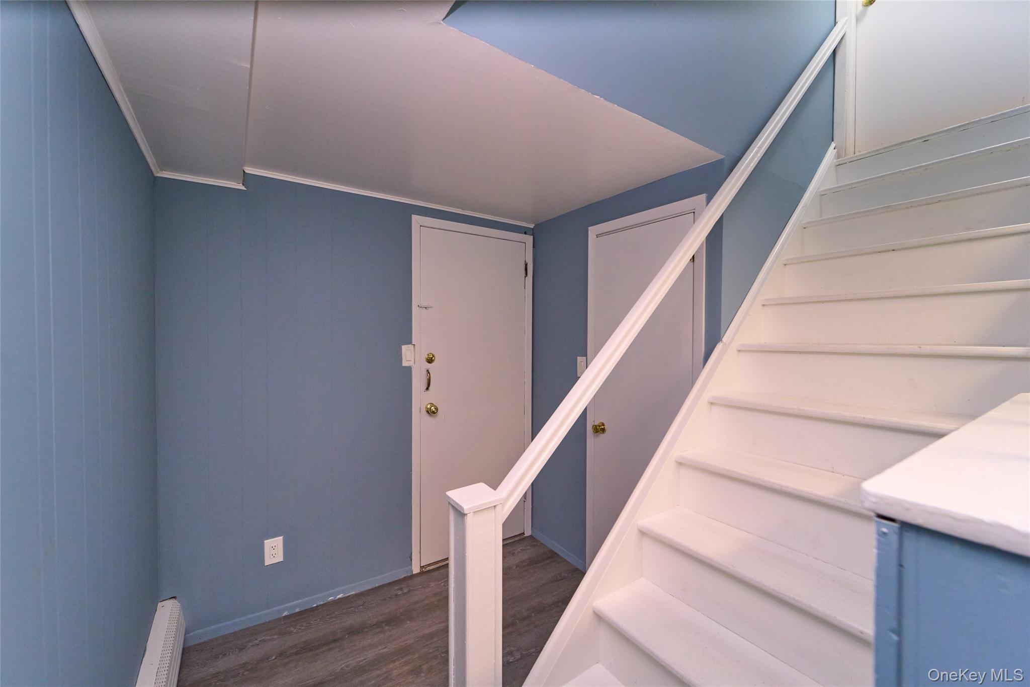 Single Family Goeller Avenue Suffolk County, NY 11746, MLS-1021843-20
