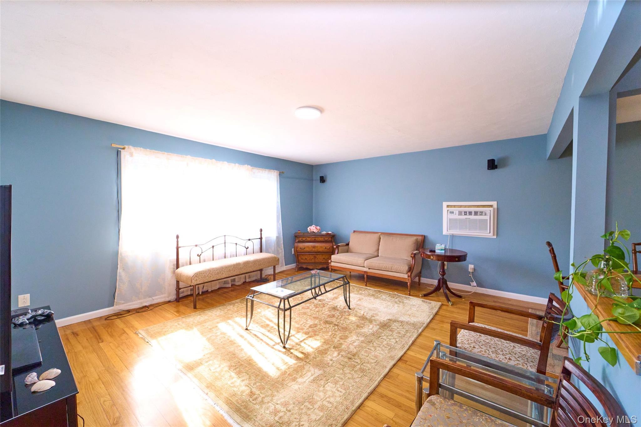 Single Family Goeller Avenue Suffolk County, NY 11746, MLS-1021843-3