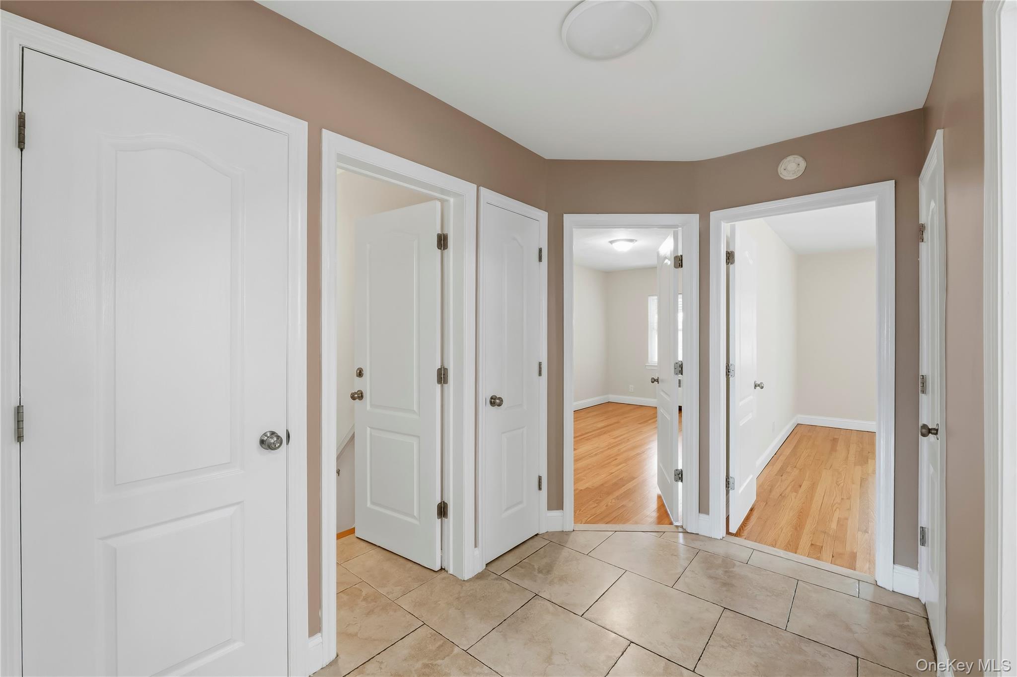 Single Family Quincy Avenue Bronx, NY 10465, MLS-1021886-15