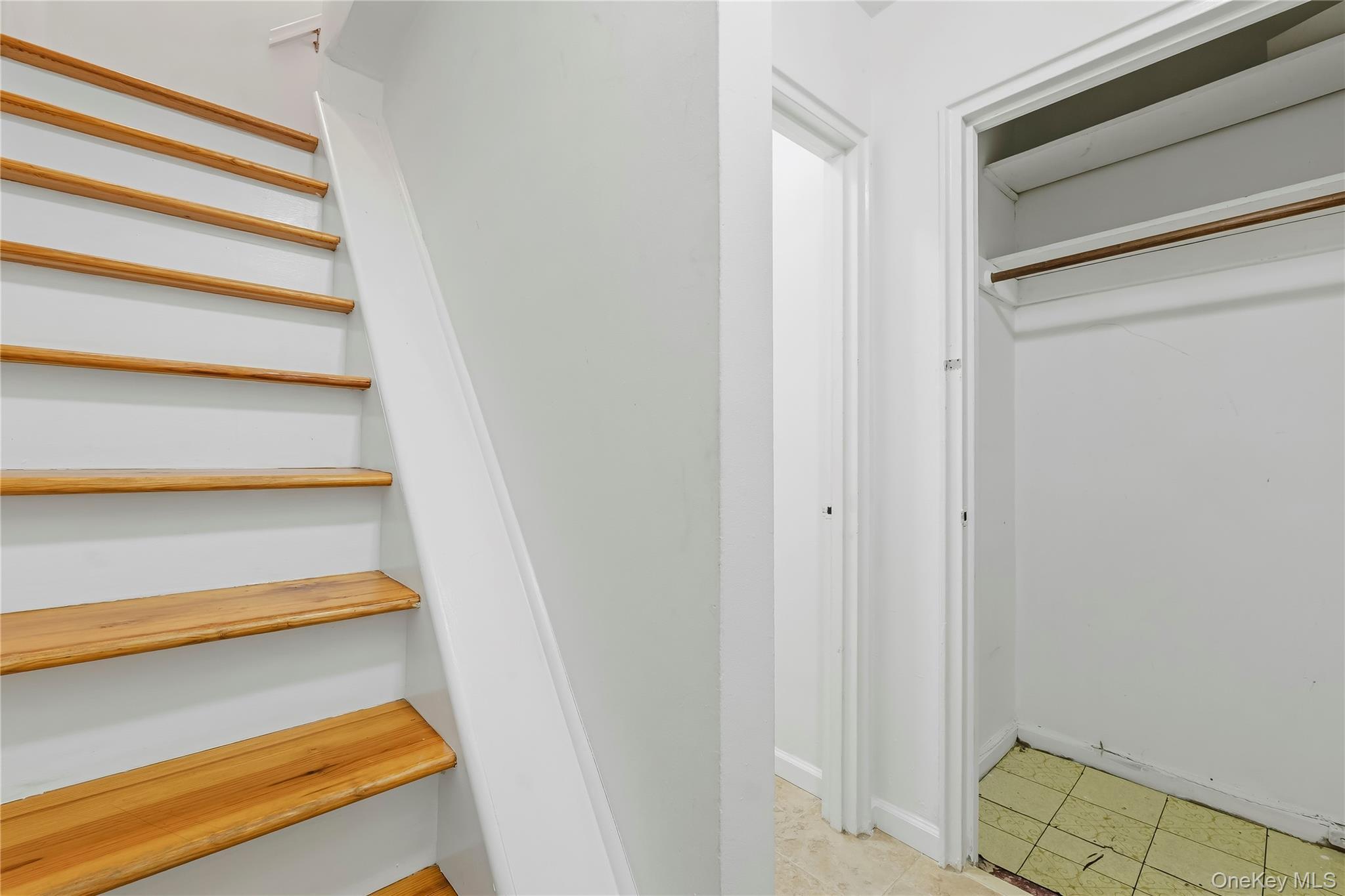 Single Family Quincy Avenue Bronx, NY 10465, MLS-1021886-23