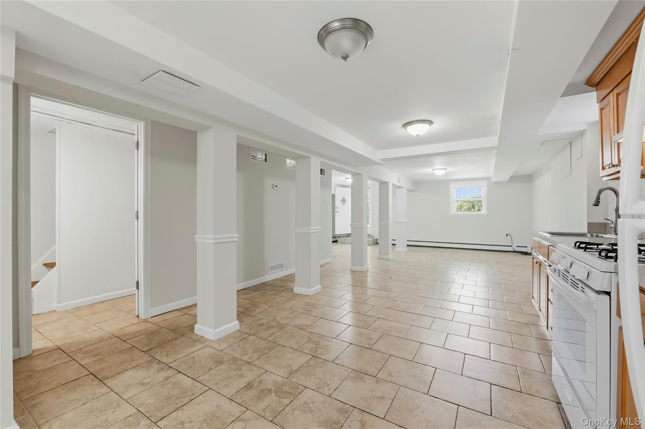 Single Family Quincy Avenue Bronx, NY 10465, MLS-1021886-26
