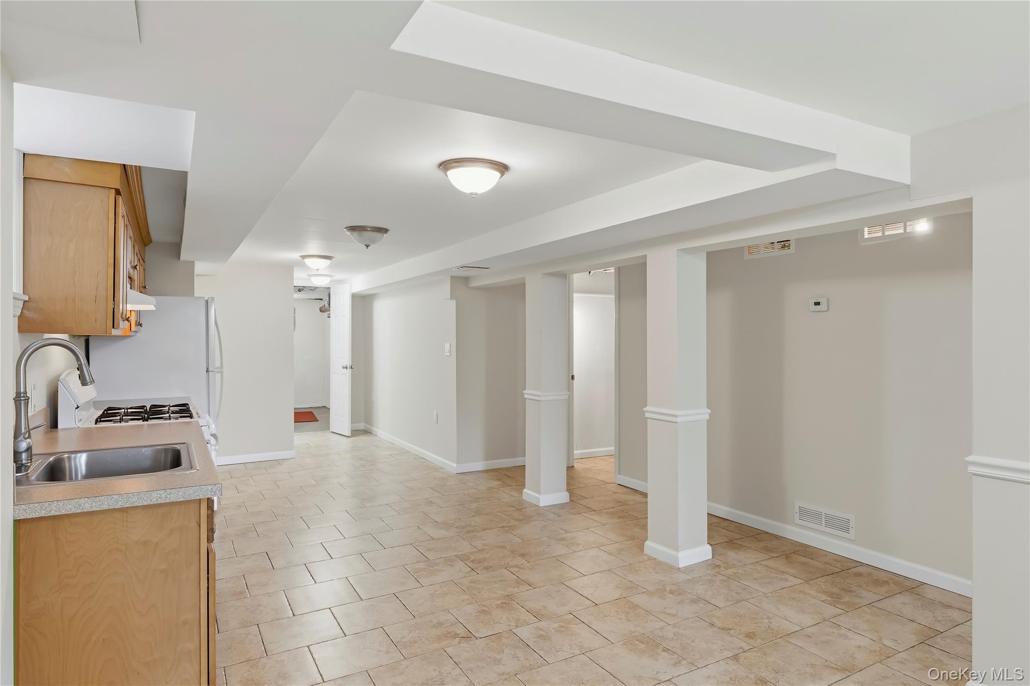 Single Family Quincy Avenue Bronx, NY 10465, MLS-1021886-30