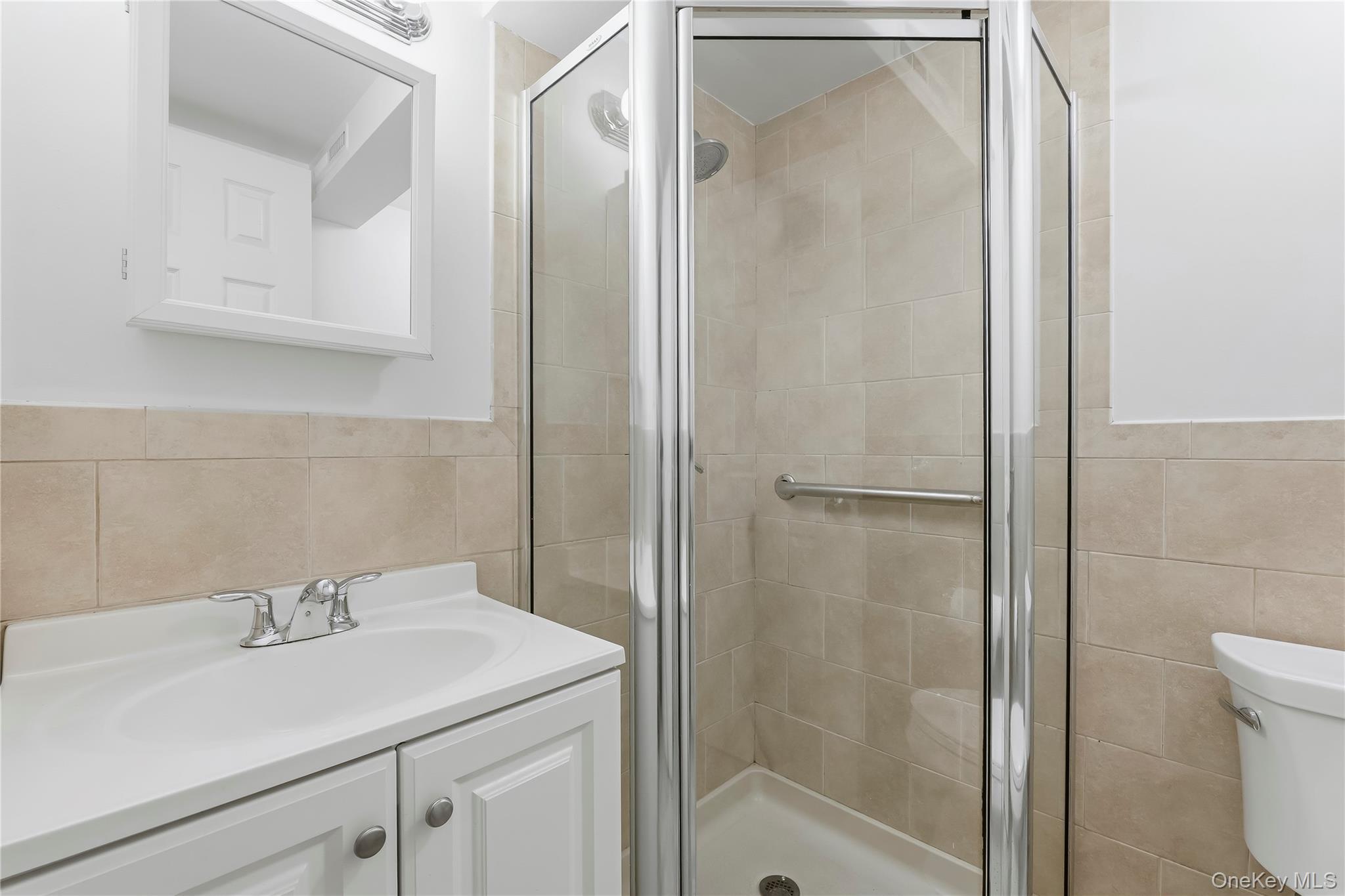 Single Family Quincy Avenue Bronx, NY 10465, MLS-1021886-35