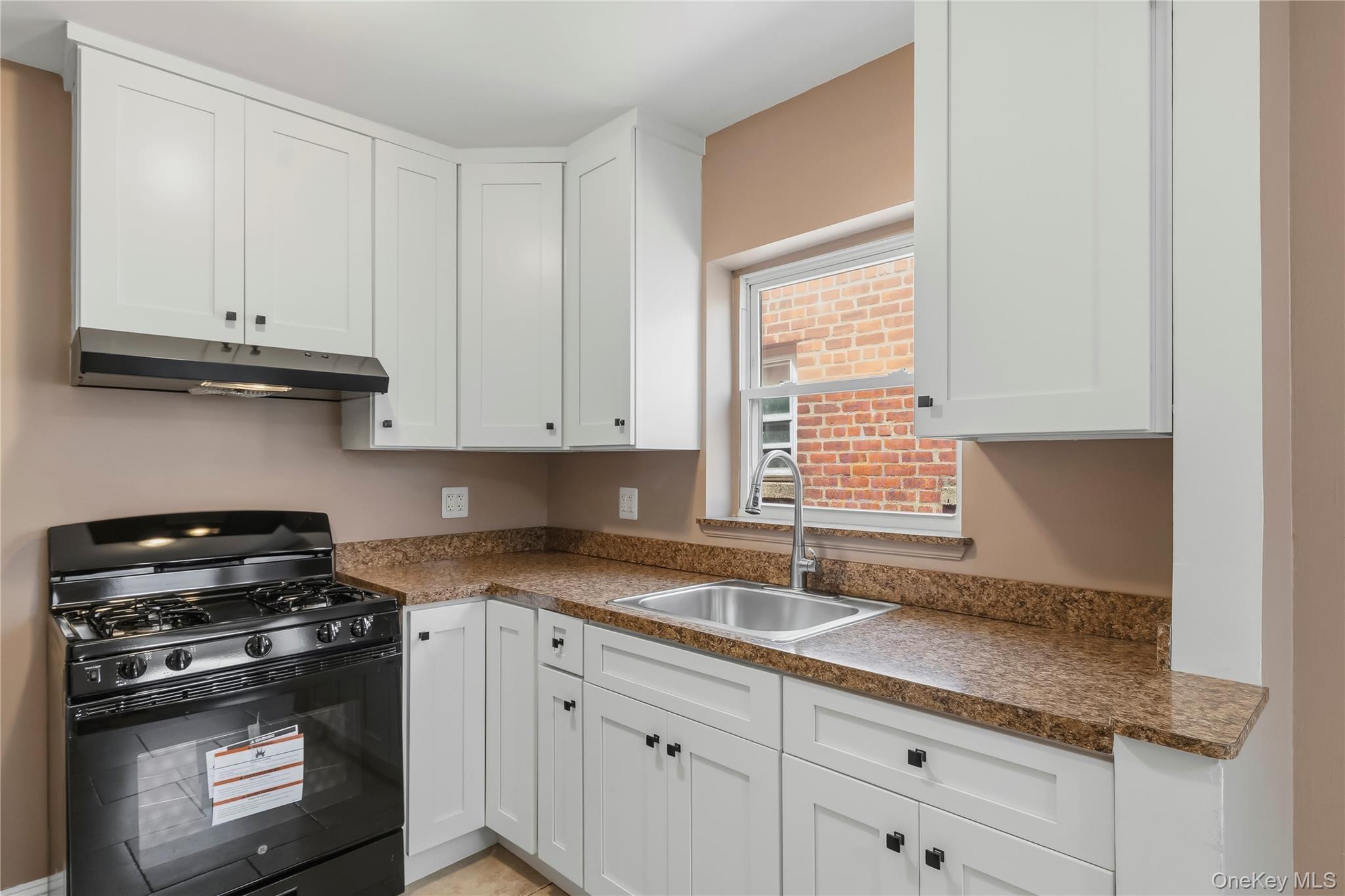 Single Family Quincy Avenue Bronx, NY 10465, MLS-1021886-9