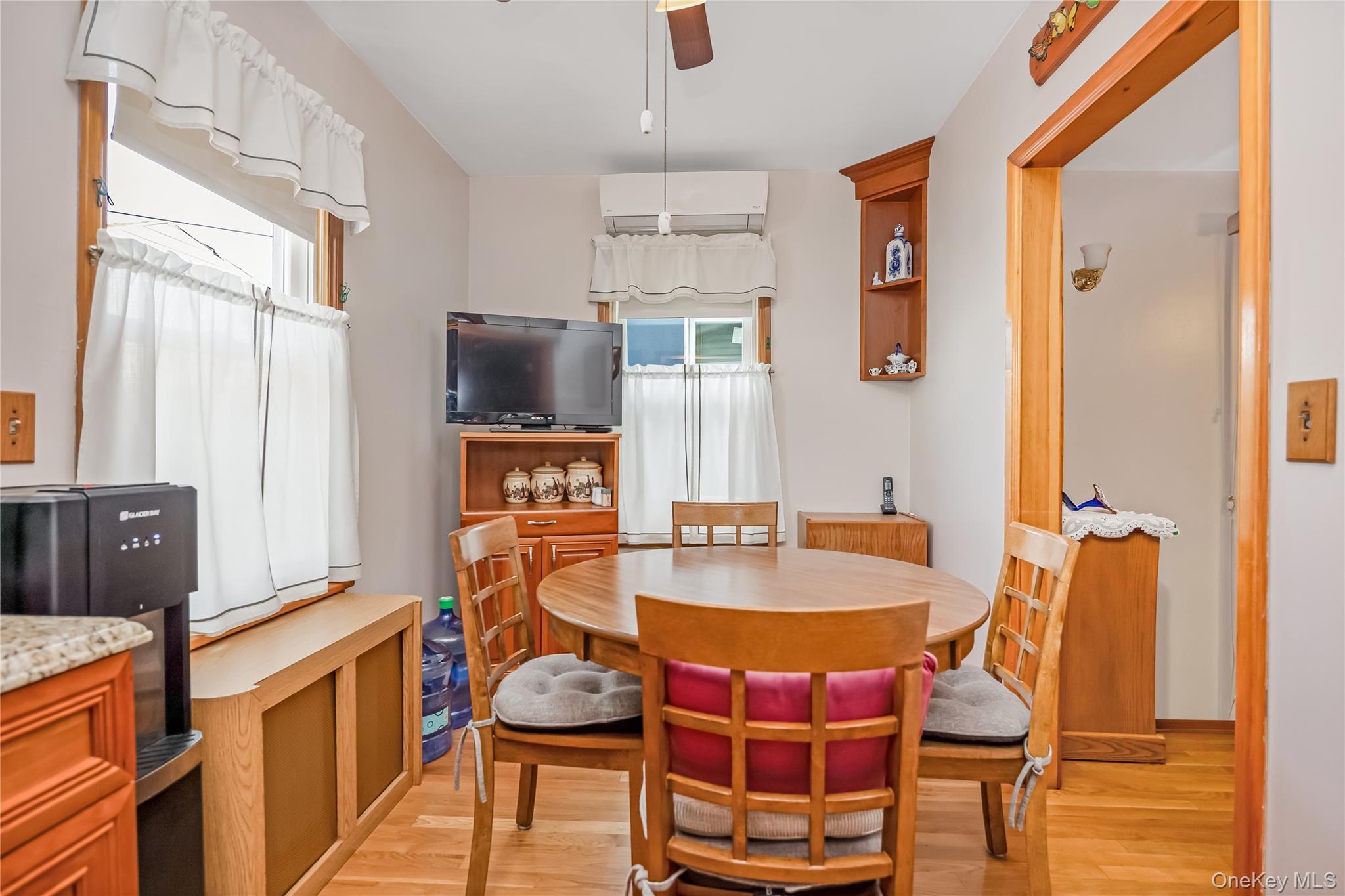 Single Family Woodhaven Boulevard  Queens, NY 11385, MLS-1021888-7