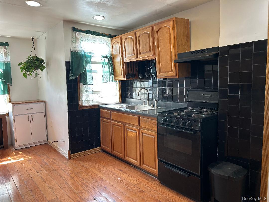 Single Family 131st Street Queens, NY 11420, MLS-1021890-2