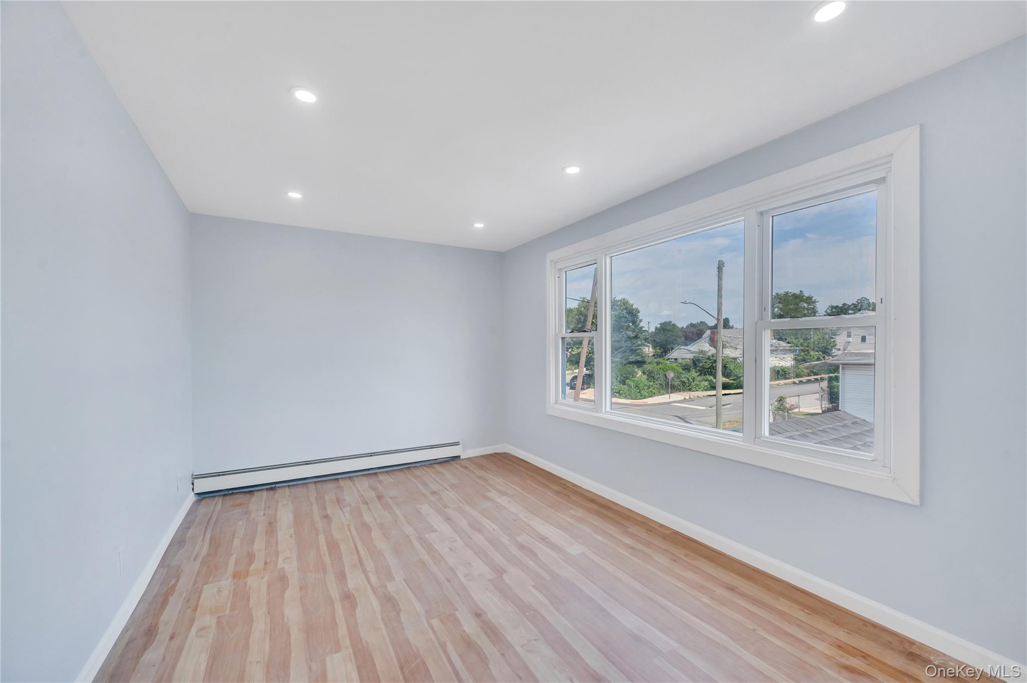Single Family 110th Road  Queens, NY 11429, MLS-1021910-19