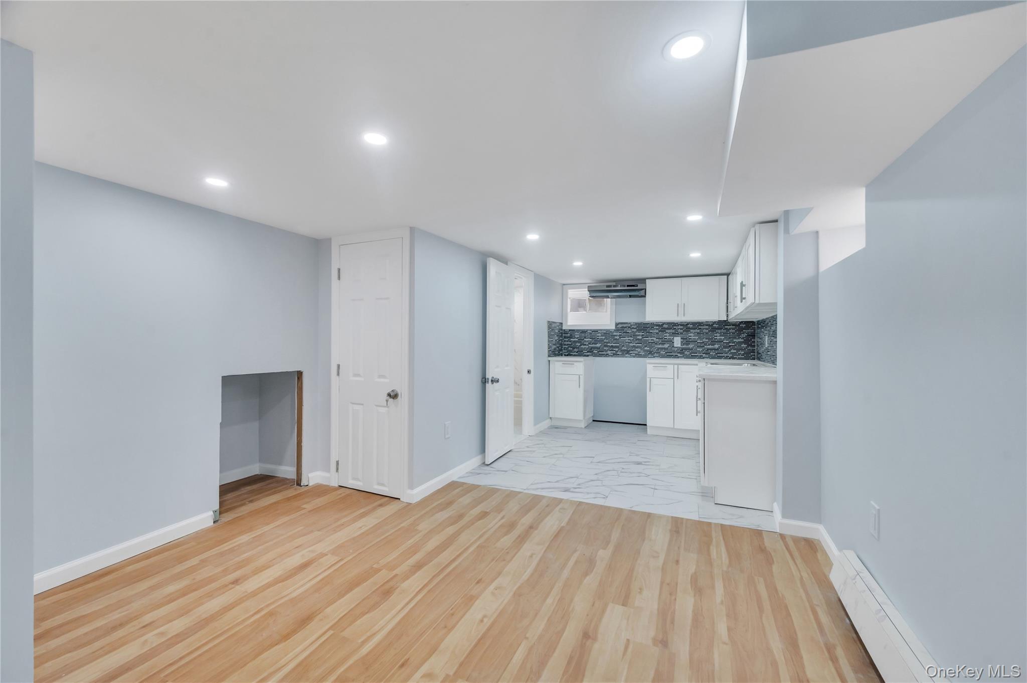 Single Family 110th Road  Queens, NY 11429, MLS-1021910-22