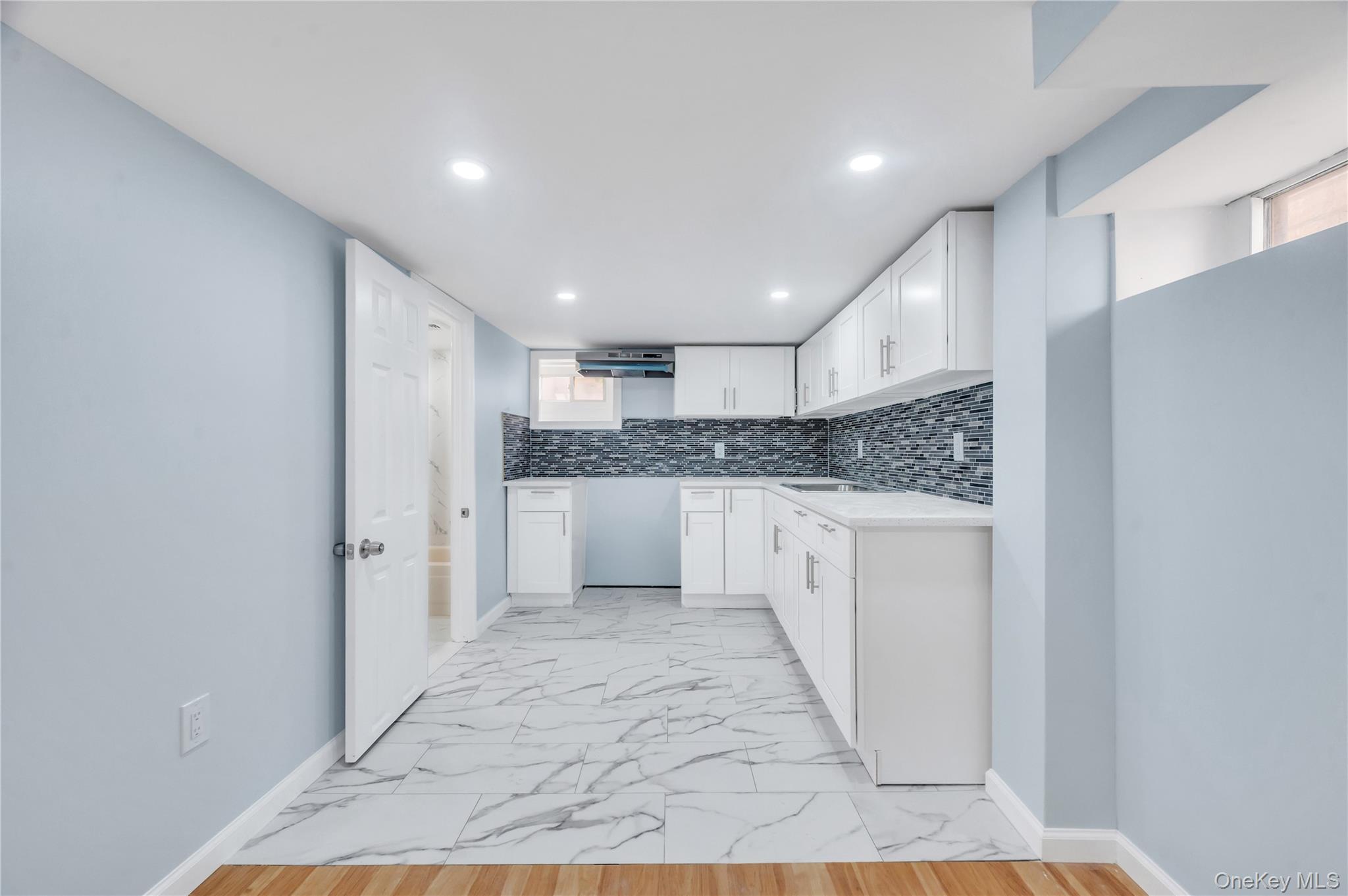 Single Family 110th Road  Queens, NY 11429, MLS-1021910-24