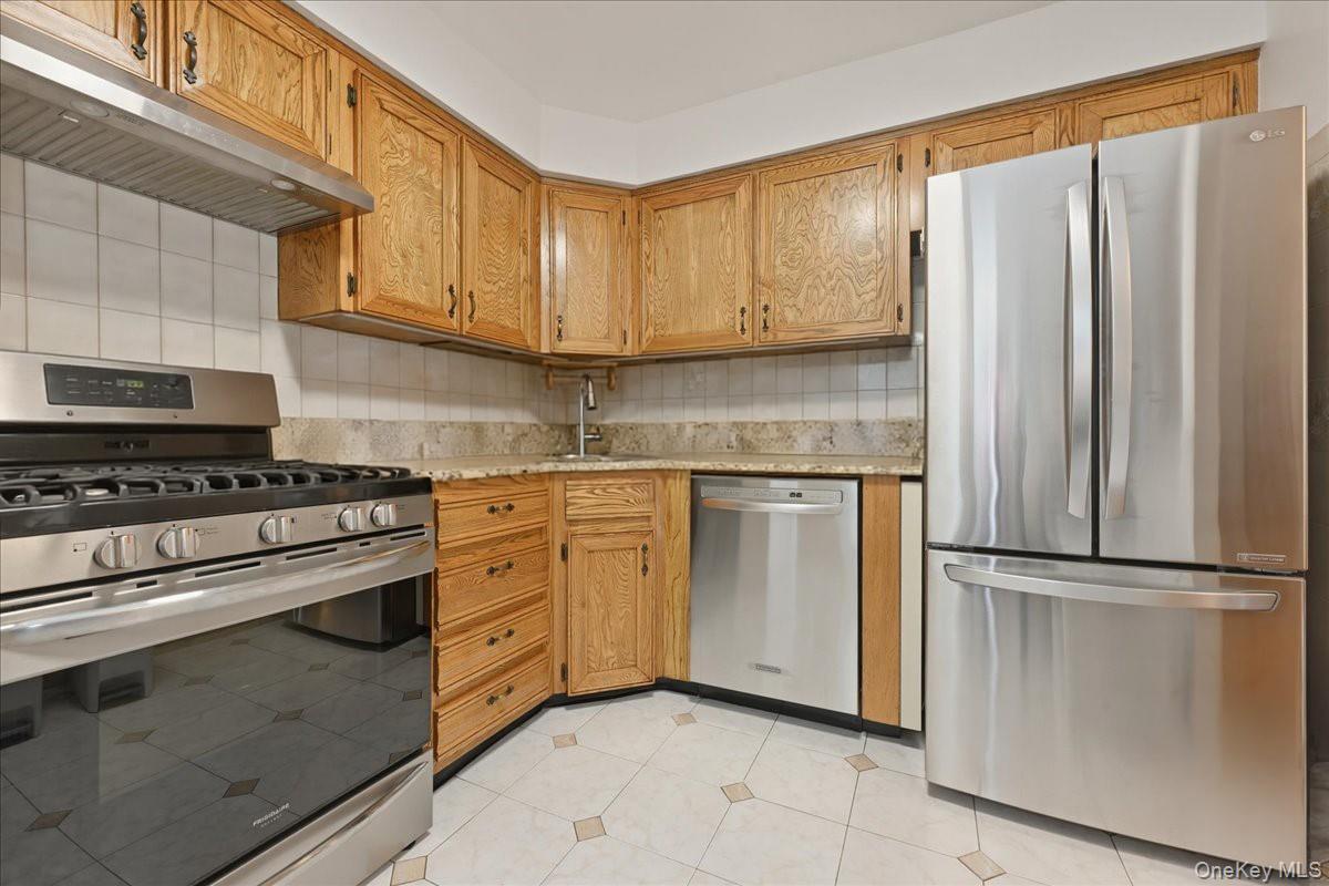 Single Family 129th Street Queens, NY 11356, MLS-1021927-10