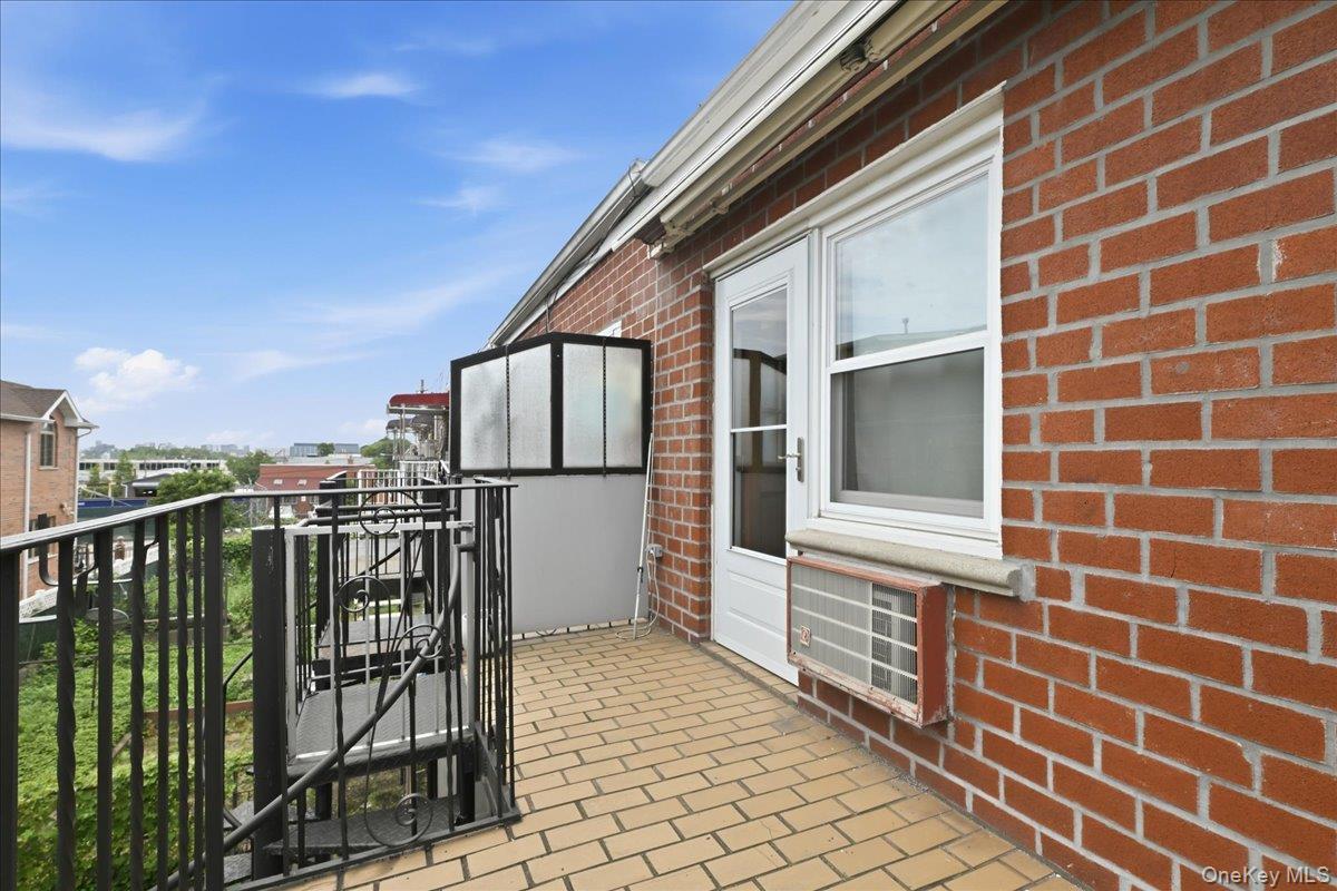 Single Family 129th Street Queens, NY 11356, MLS-1021927-22