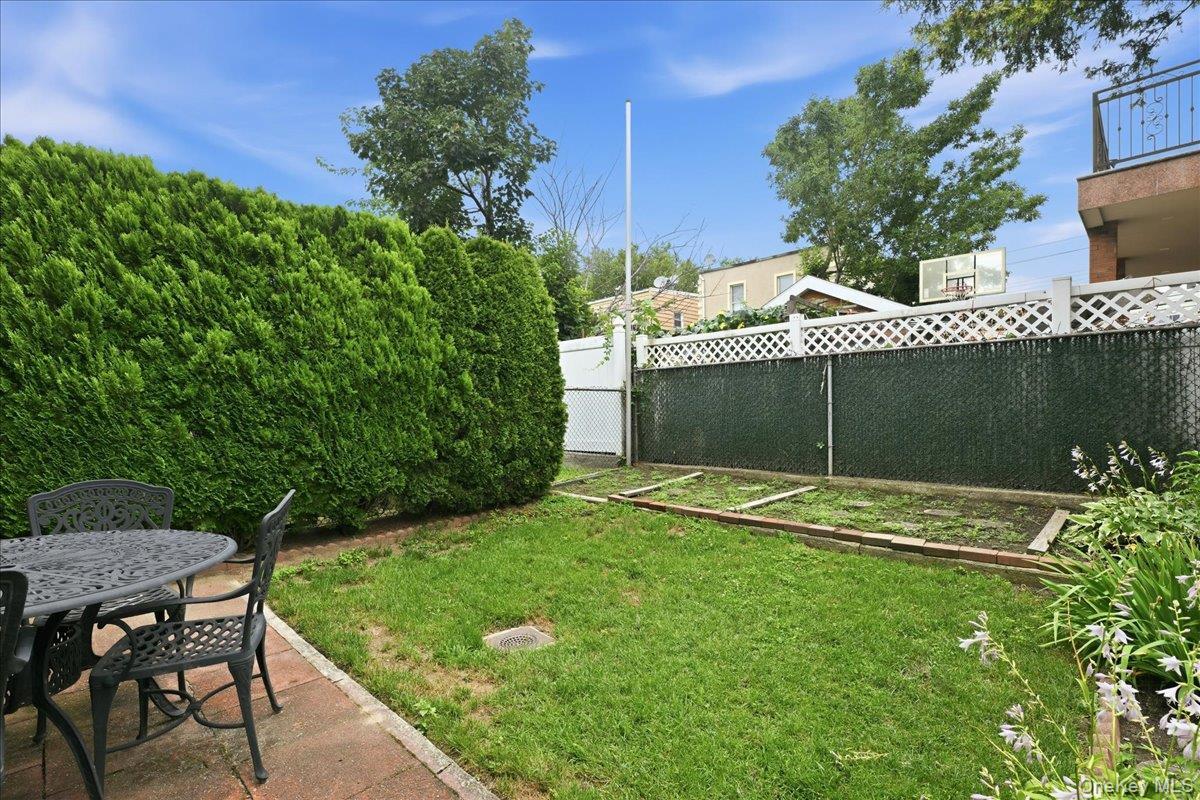 Single Family 129th Street Queens, NY 11356, MLS-1021927-25