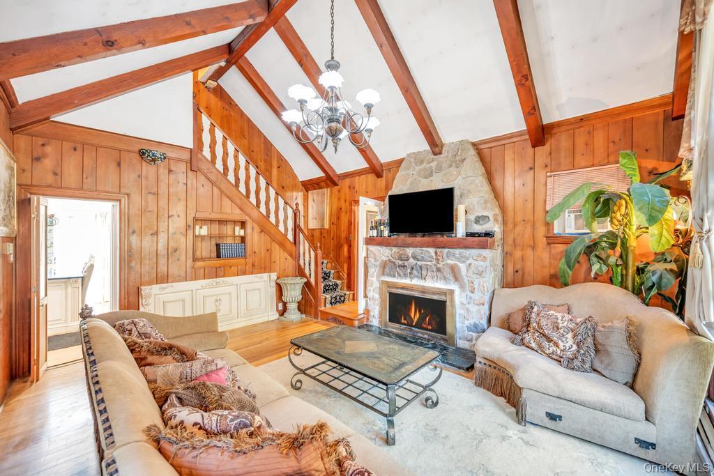 Single Family Dawn Road Suffolk County, NY 11778, MLS-1021940-15