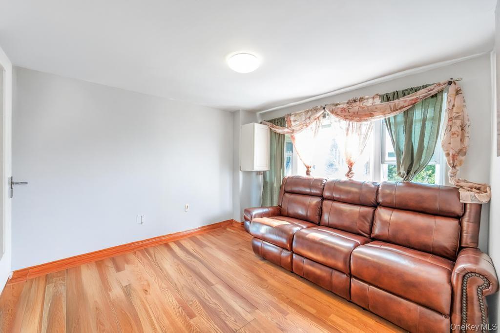 Single Family Dawn Road Suffolk County, NY 11778, MLS-1021940-25