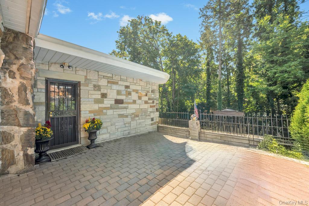 Single Family Dawn Road Suffolk County, NY 11778, MLS-1021940-5