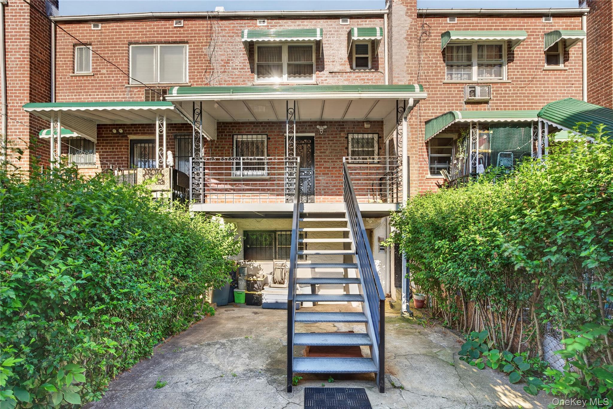 Single Family Matthews Avenue  Bronx, NY 10467, MLS-1021949-14