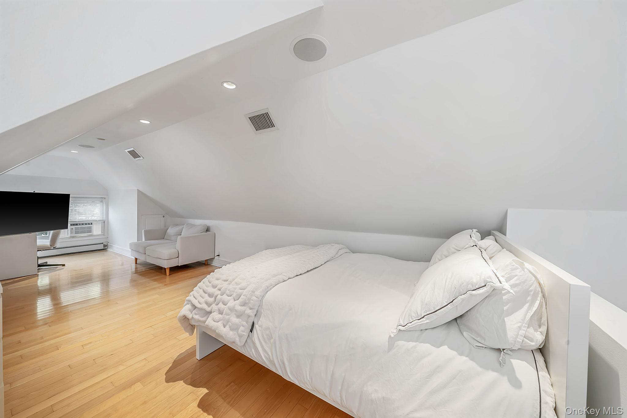 Single Family 85th Street Brooklyn, NY 11209, MLS-1021966-19