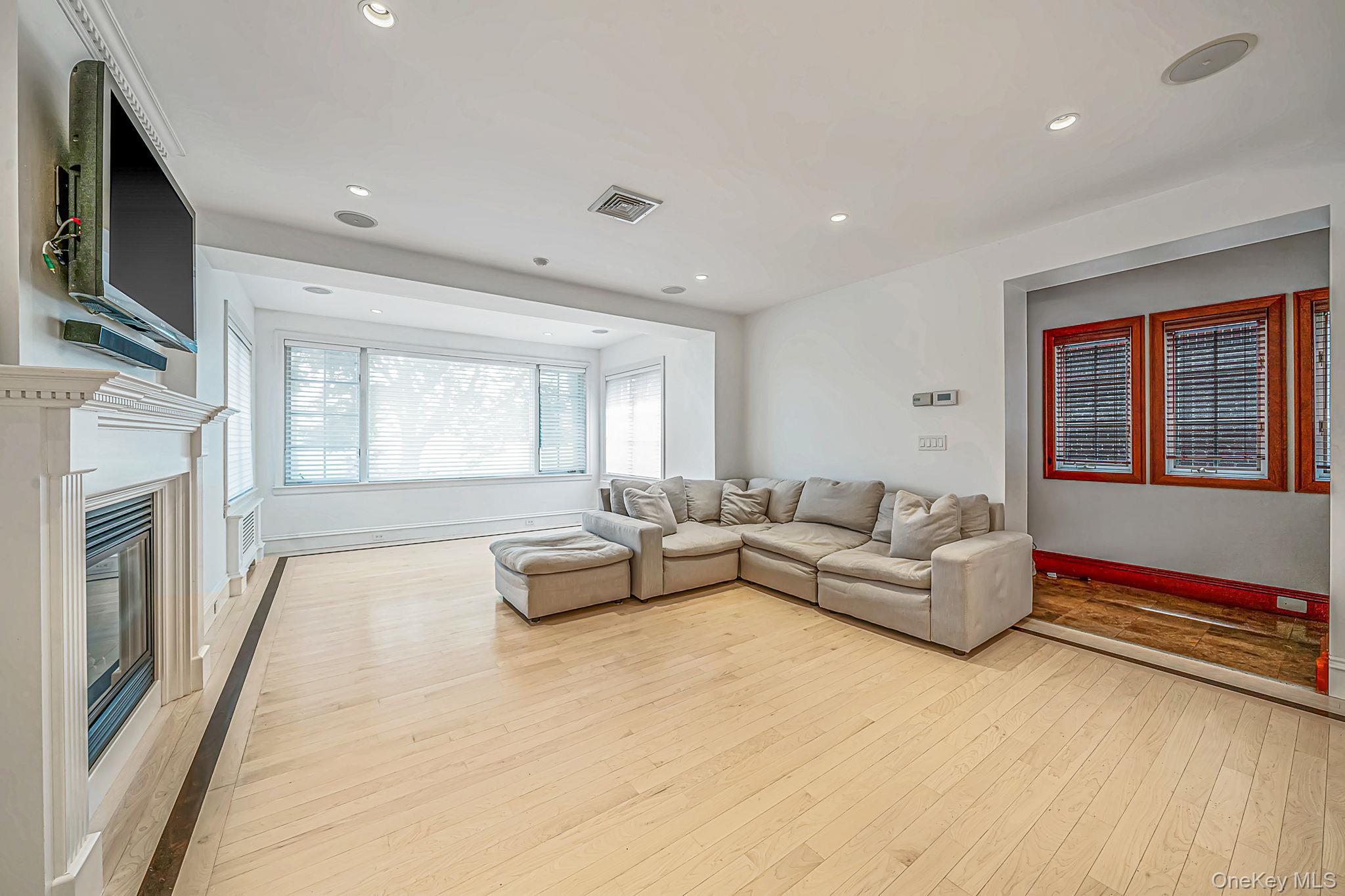 Single Family 85th Street Brooklyn, NY 11209, MLS-1021966-7
