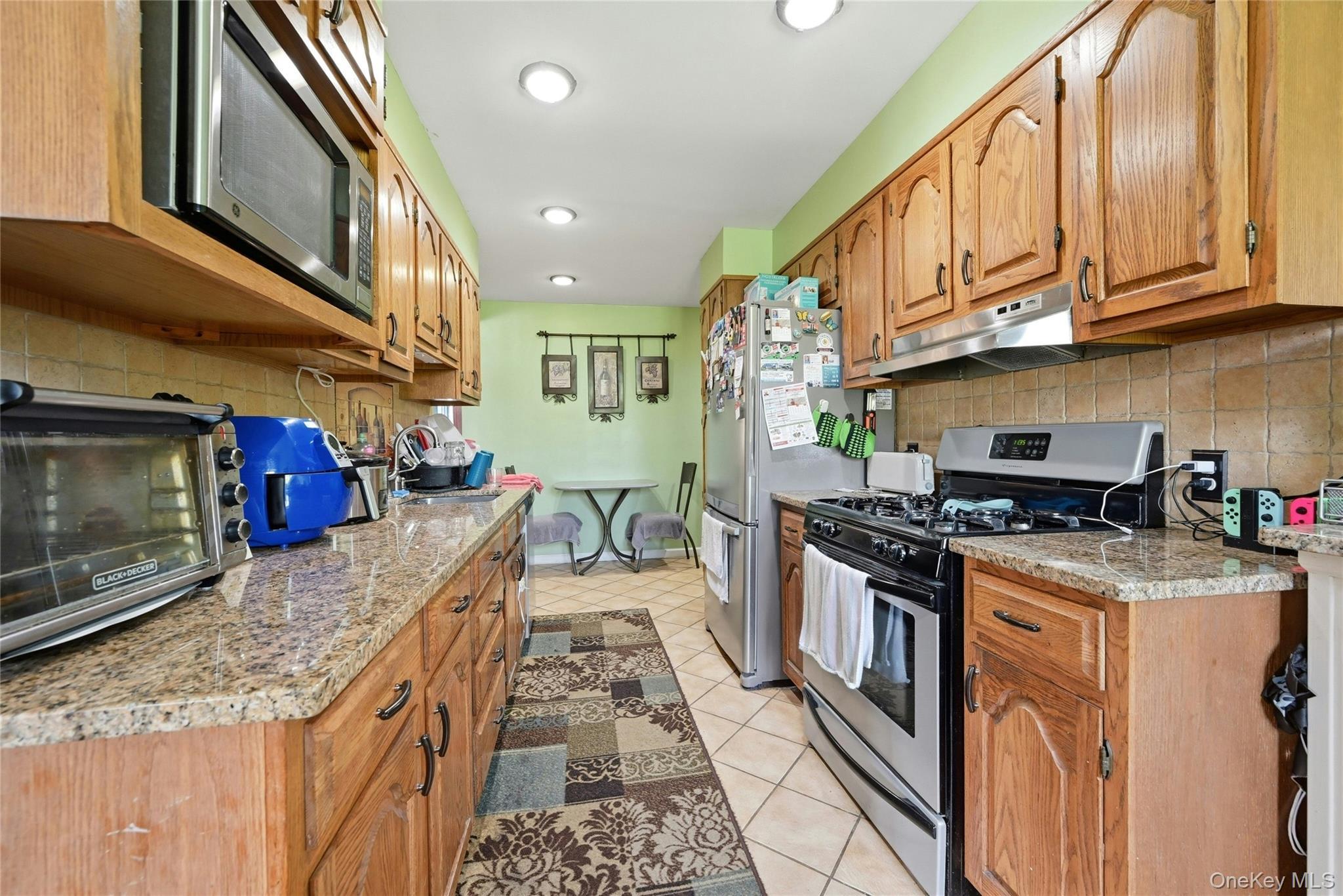 Single Family Tree Road Suffolk County, NY 11720, MLS-1021973-11