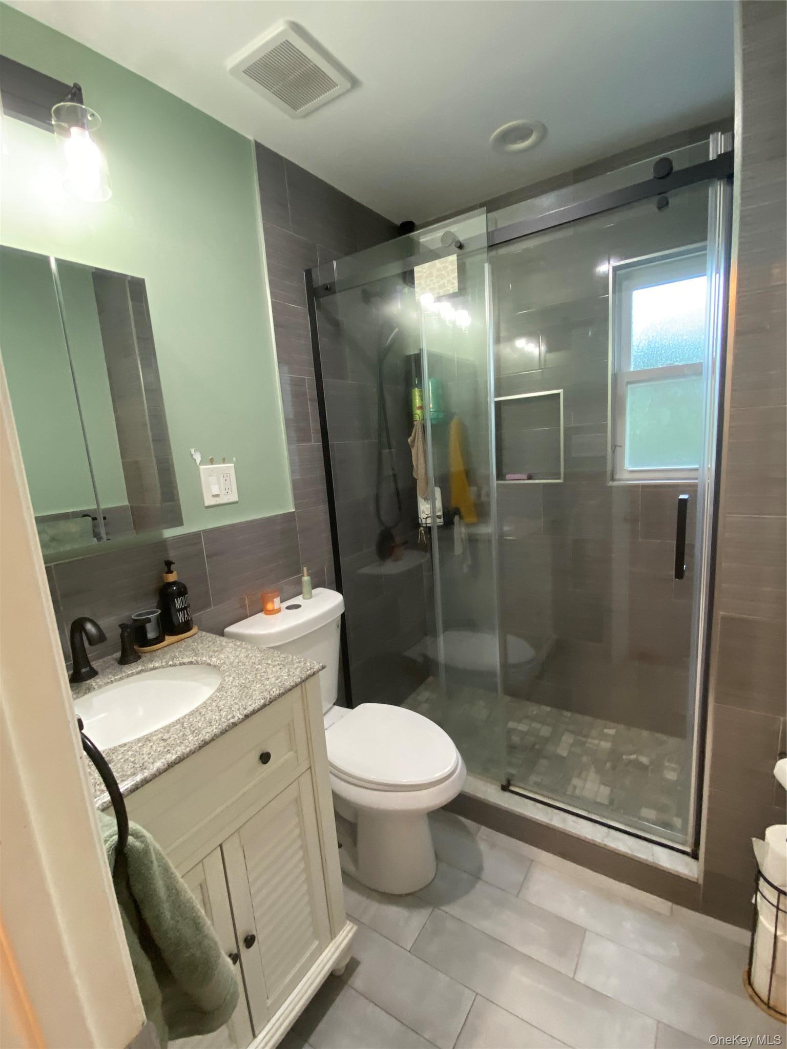 Single Family 201st Street  Queens, NY 11412, MLS-1021984-5